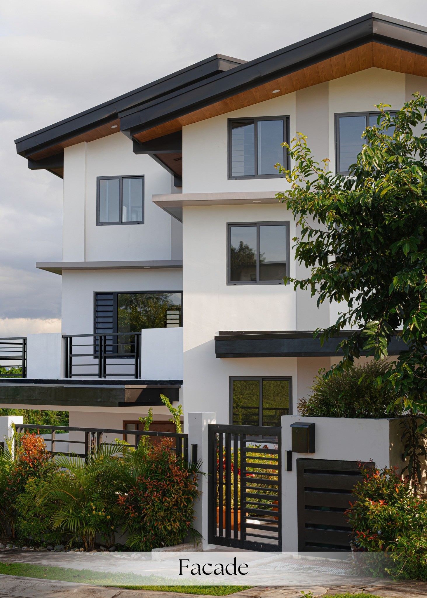 Pristine5-BedroomHouseandLotforSaleinAyalaWestgroveHeights,Silang,Cavite-1.jpg