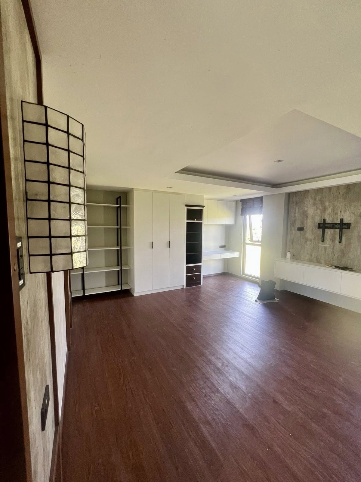 Majestic5-BedroomHouseandLotforSaleatTheEnclaveAlabang,LasPiñas-6.jpg