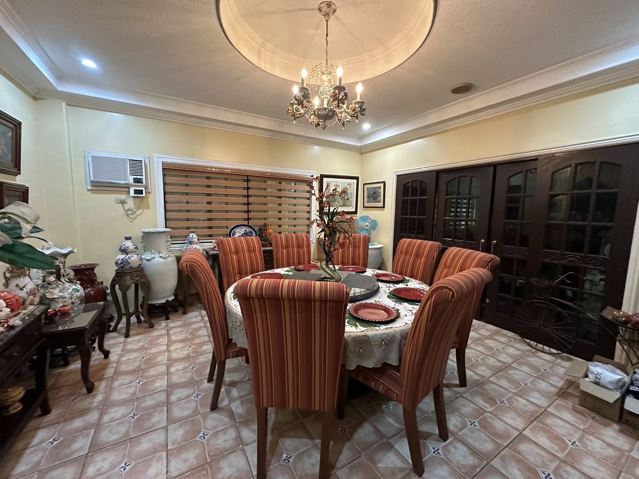 Lavish6-BedroomHouseandLotforSaleinAyalaHeights,QuezonCity-7.jpg