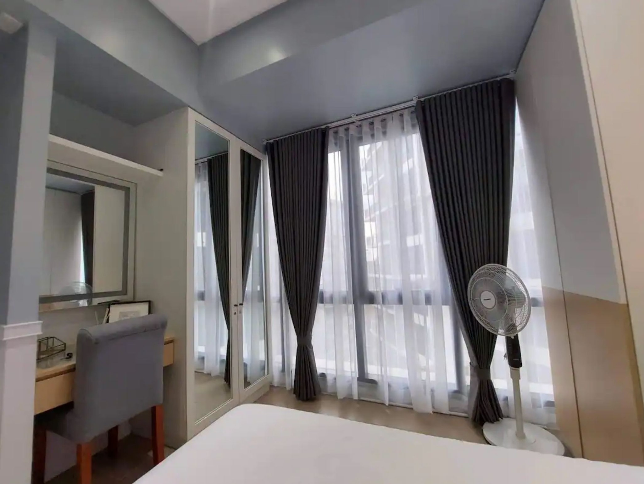 Stylish1-BedroomCondoUnitforSaleinTheFlorence,MckinleyHills,Taguig-16.jpg
