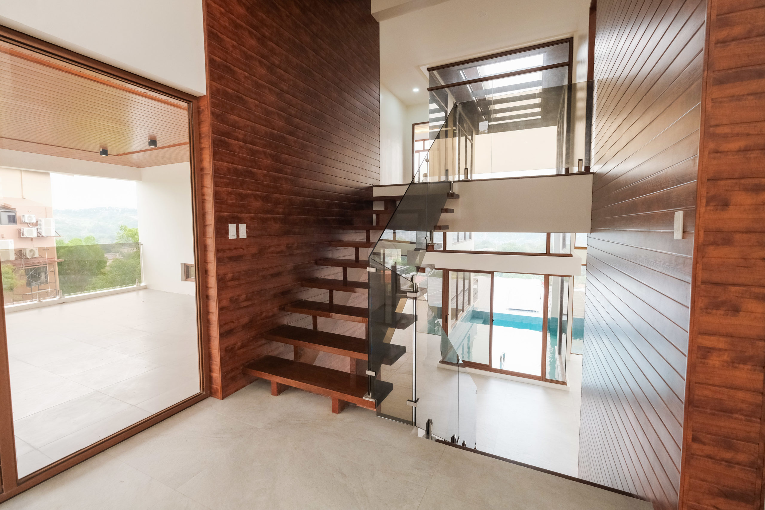 Exceptional4-BedroomHouseandLotforSaleinSunValleyEstates,Antipolo,Rizal-9.jpg