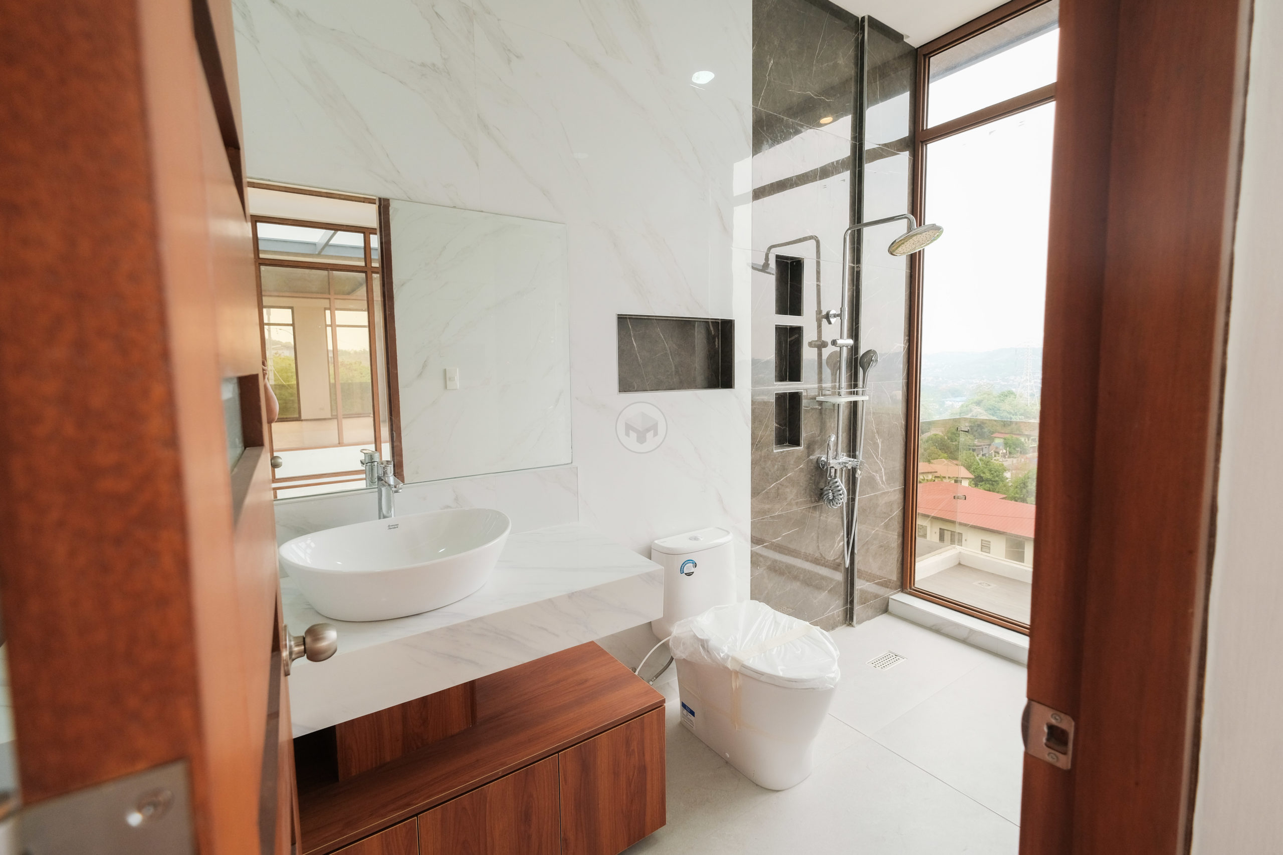 Exceptional4-BedroomHouseandLotforSaleinSunValleyEstates,Antipolo,Rizal-13.jpg