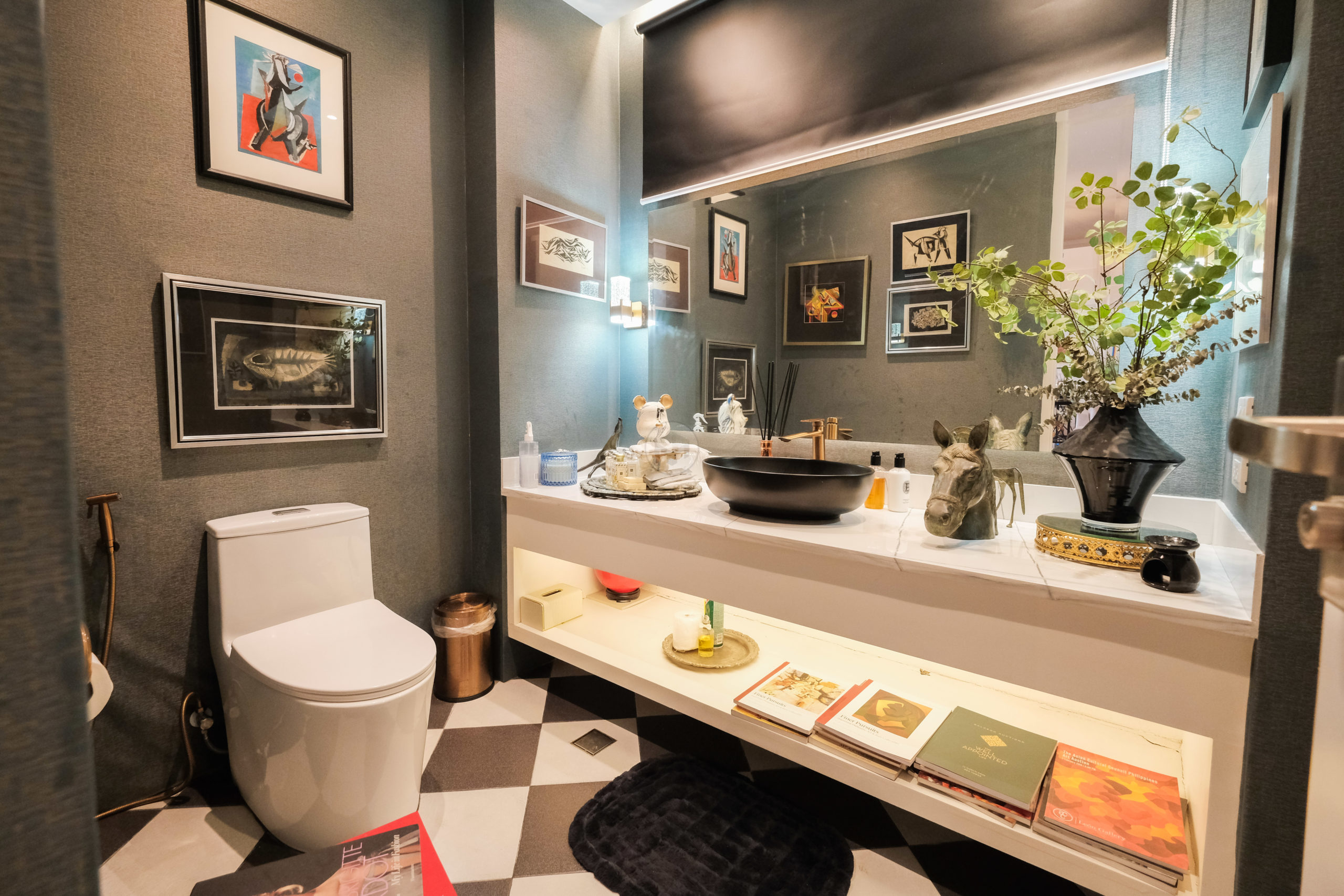 Attractive6-BedroomHouseandLotforSaleinAfpovai,FortBonifacio,Taguig-23.jpg
