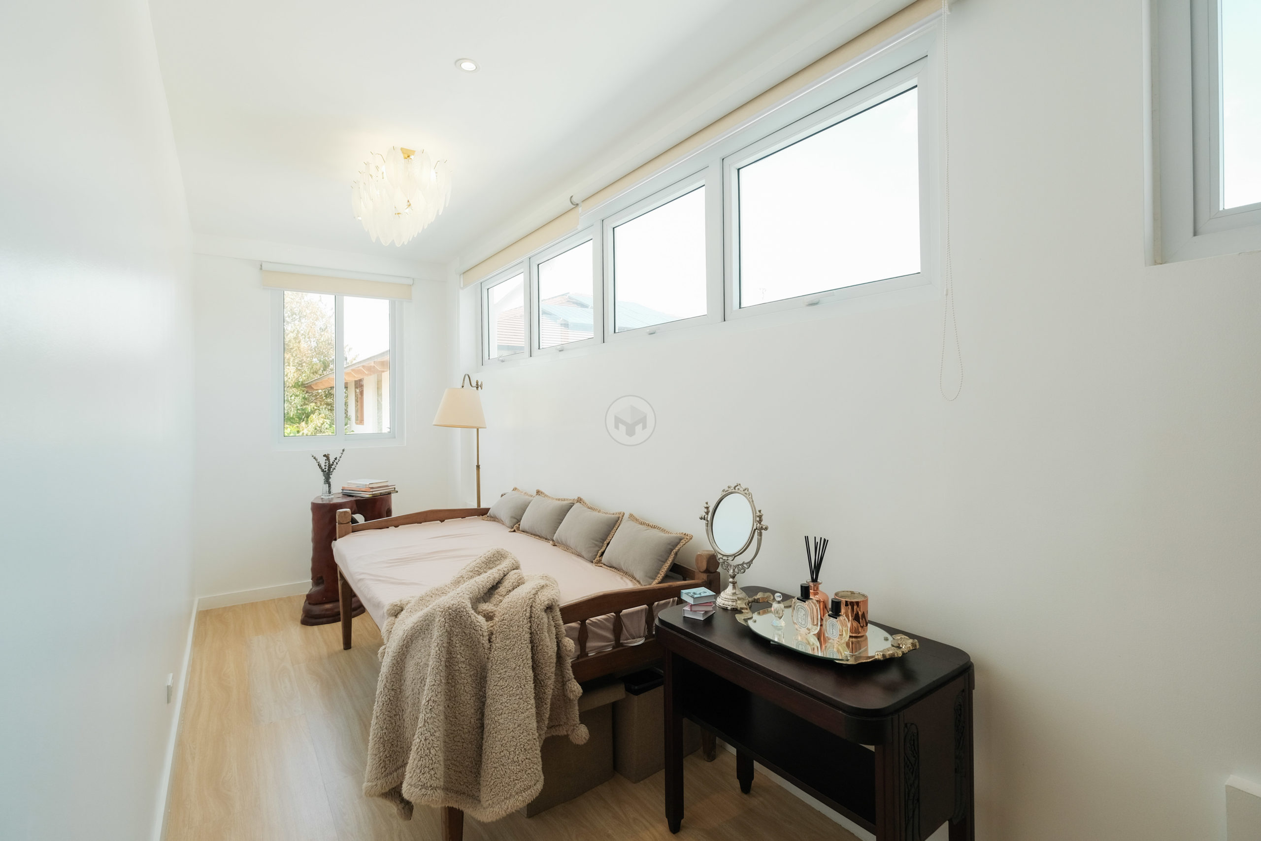 Attractive6-BedroomHouseandLotforSaleinAfpovai,FortBonifacio,Taguig-10.jpg