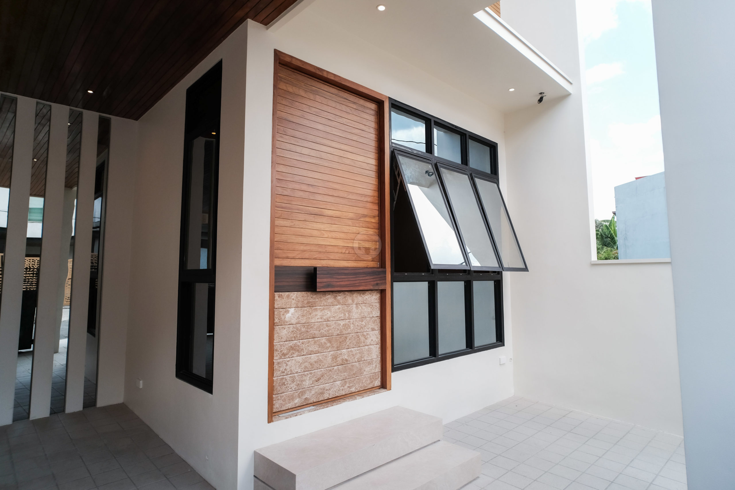 Enchanting4-BedroomHouseandLotforSaleinTreviExecutiveVillage,MarikinaCity-8.jpg