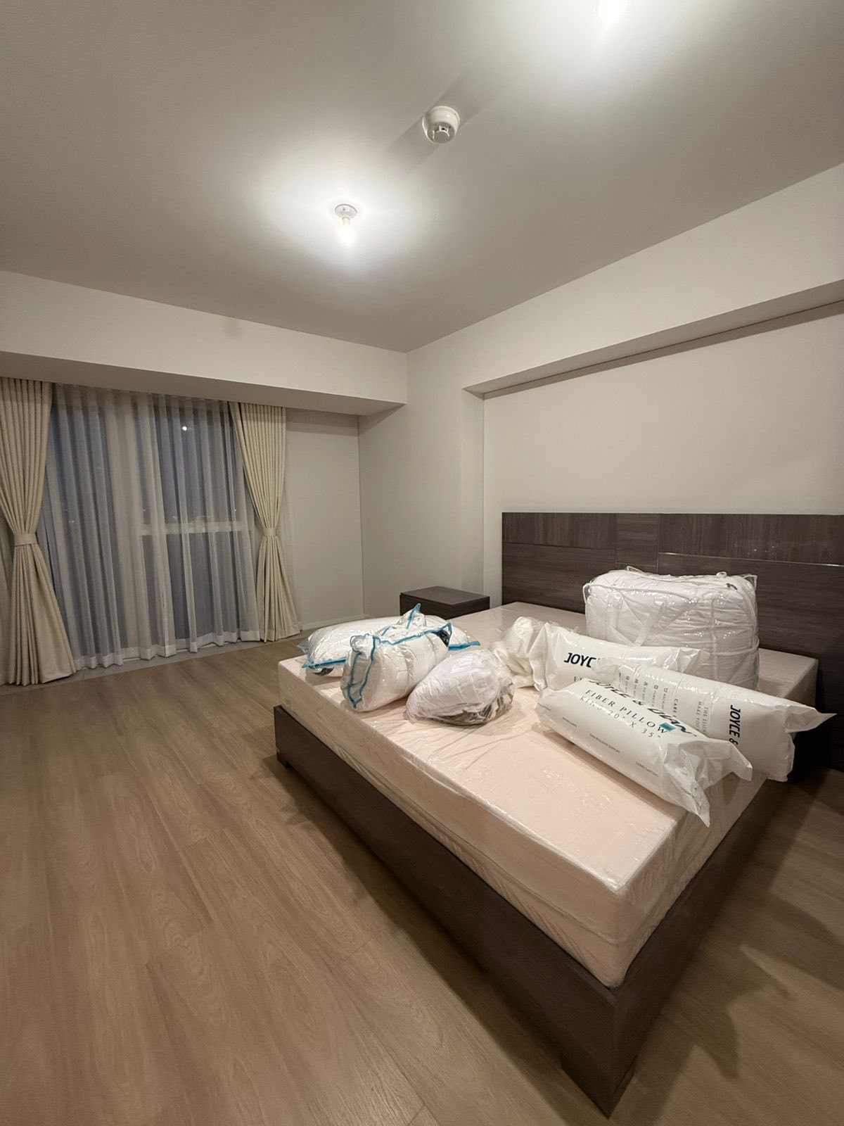 Attractive2-BedroomforLeaseinShangResidencesWackWack,Mandaluyong-7.jpg