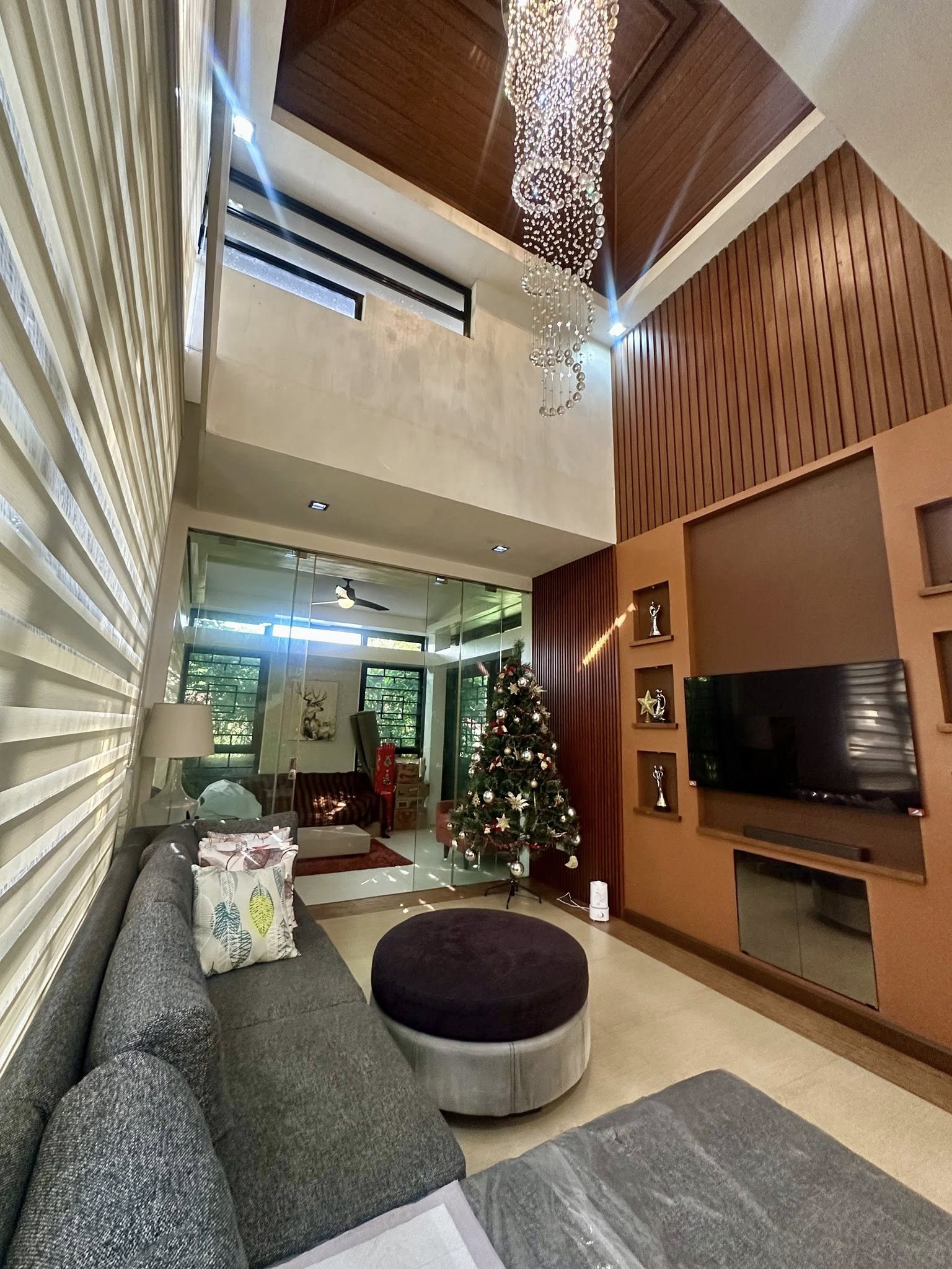 Astonishing5-BedroomHouseandLotforSaleinSilang,Cavite-5.jpg
