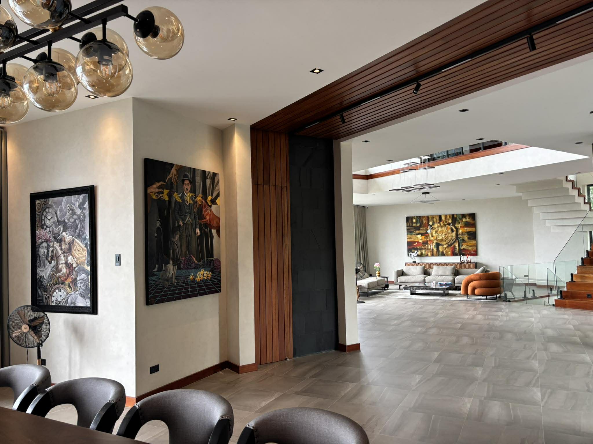 Vibrant6-BedroomHouseandLotfo SaleinTimberlandHeights,SanMateo,Rizal-10.jpg