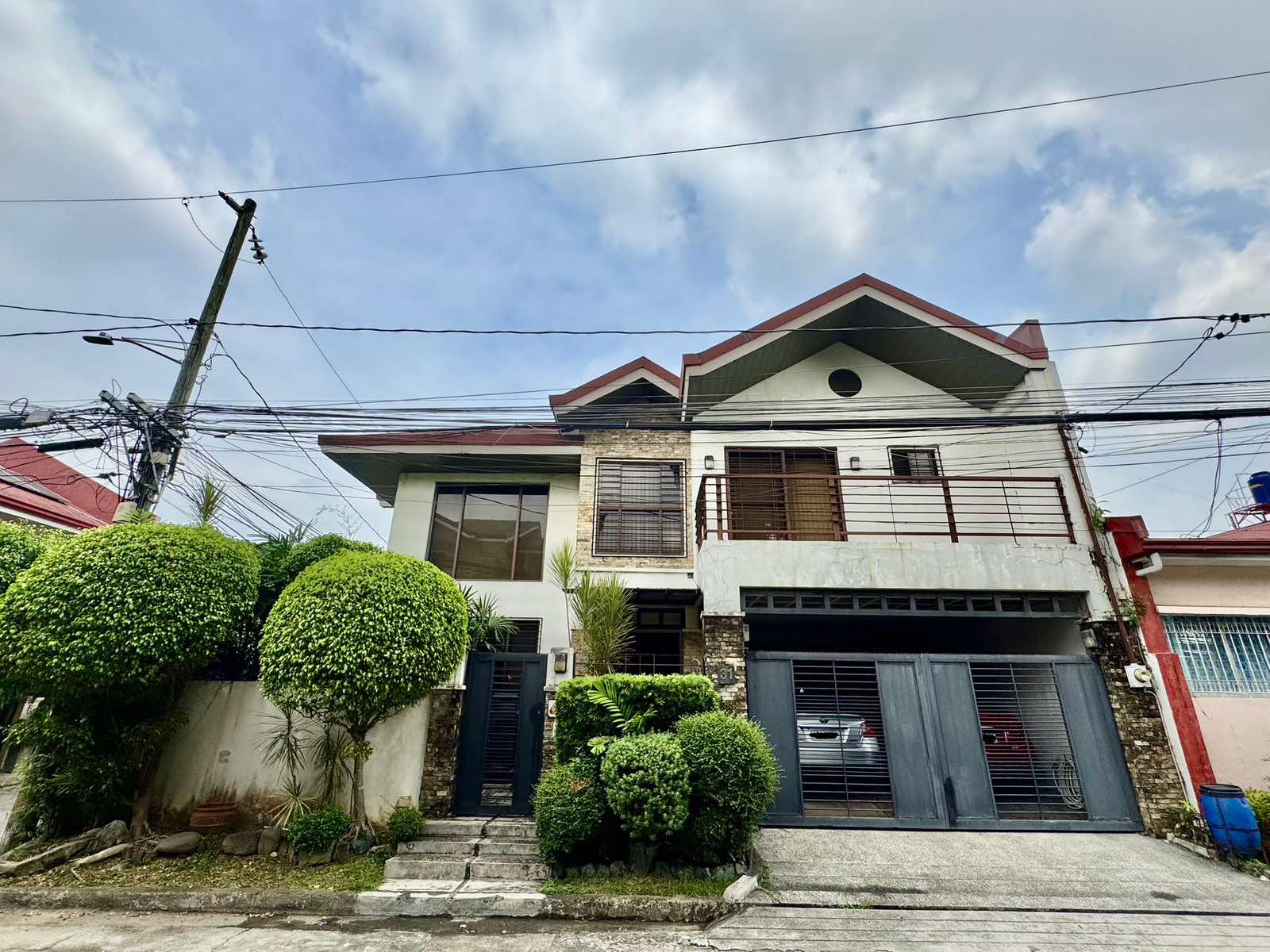 Serene4-BedroomHouseandLotforSaleinMerville,Parañaque-1.jpg