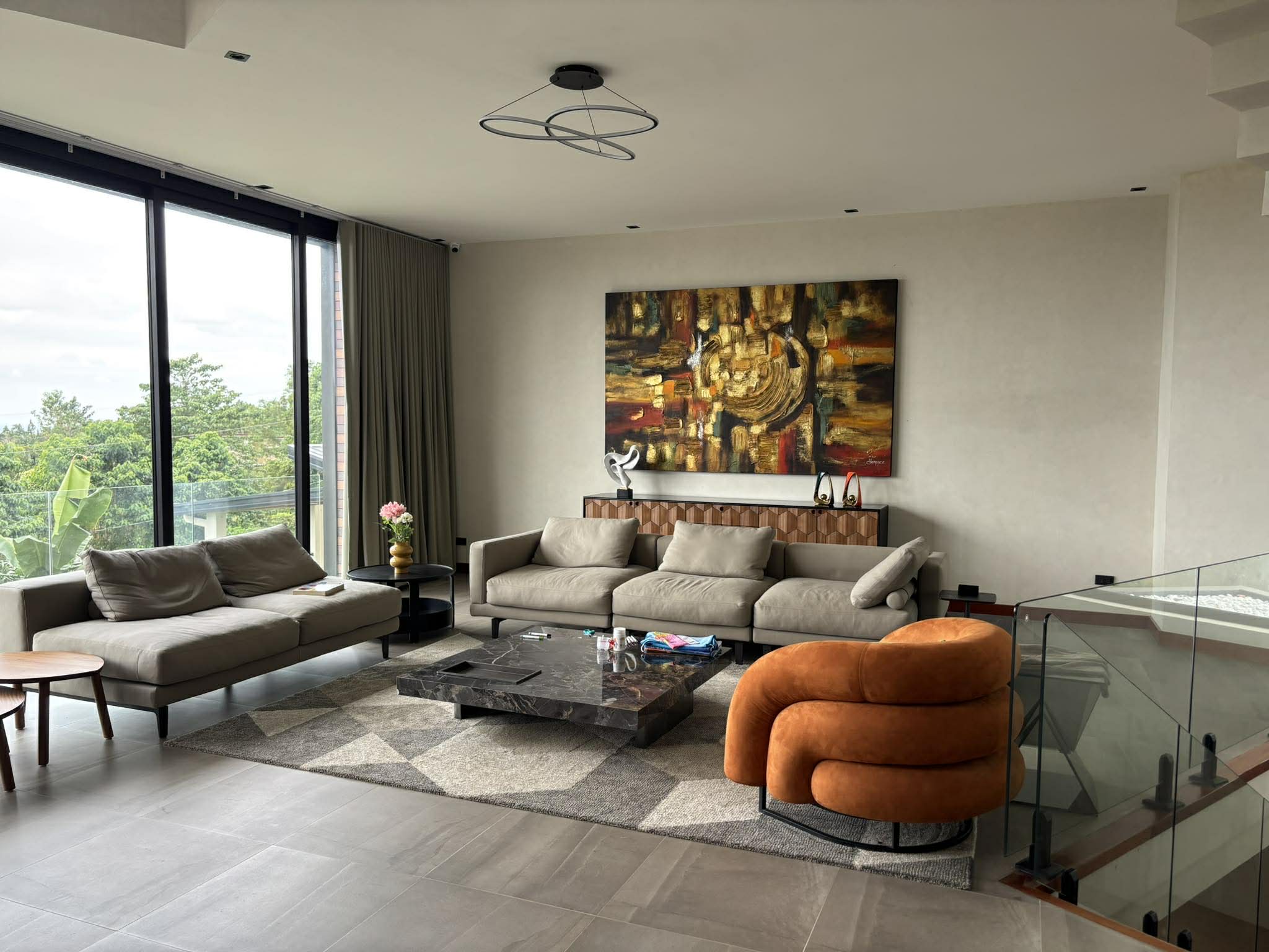 Vibrant6-BedroomHouseandLotfo SaleinTimberlandHeights,SanMateo,Rizal-8.jpg