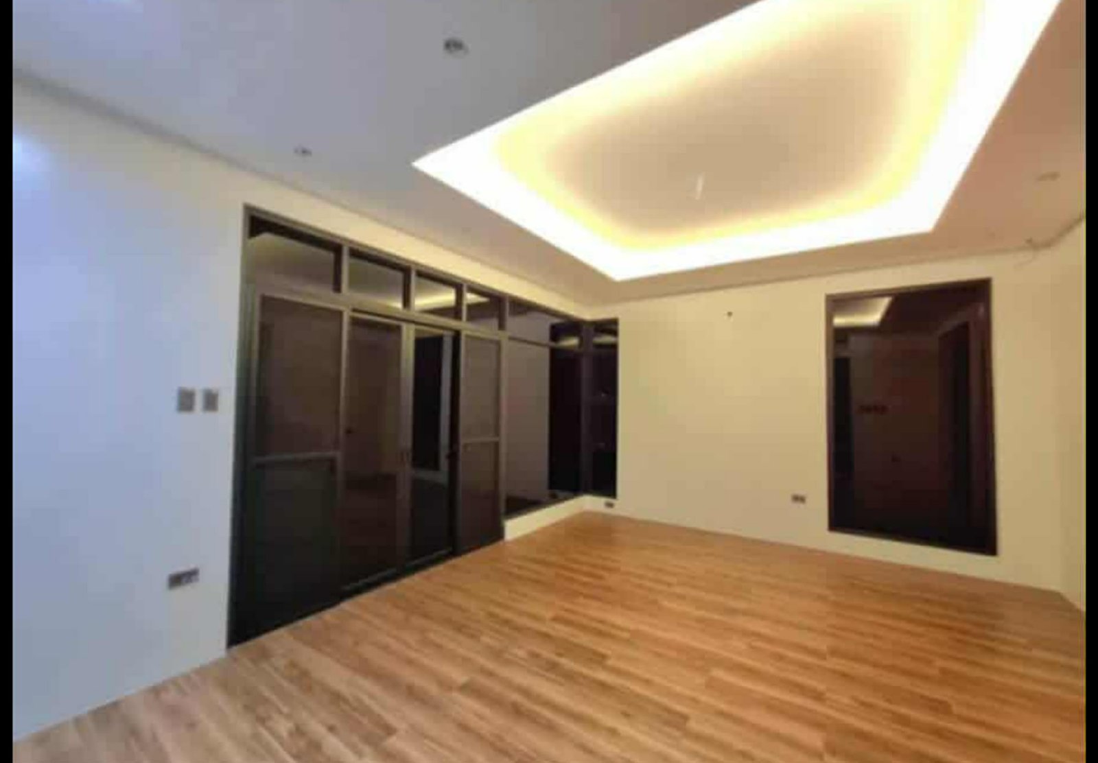 Splendid6-BedroomHouseandLotforSaleinFilinvest2,QuezonCity-9.jpg