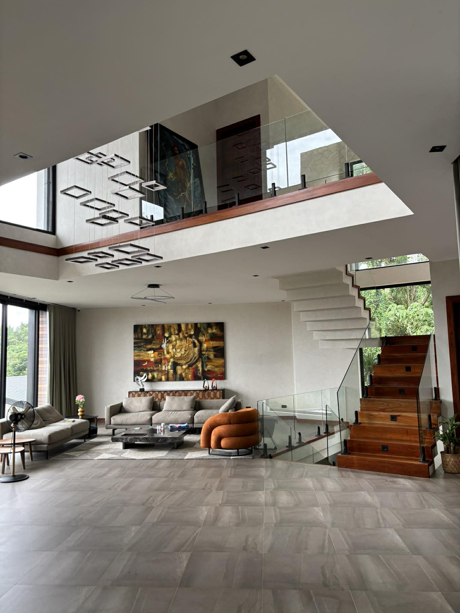 Vibrant6-BedroomHouseandLotfo SaleinTimberlandHeights,SanMateo,Rizal-7.jpg