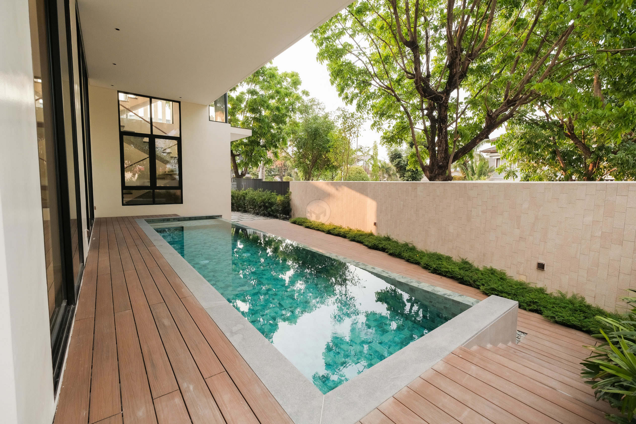 Elegant4-BedroomHouseandLotforSaleinTivoliRoyaleSubdivision,QuezonCity-16.jpg