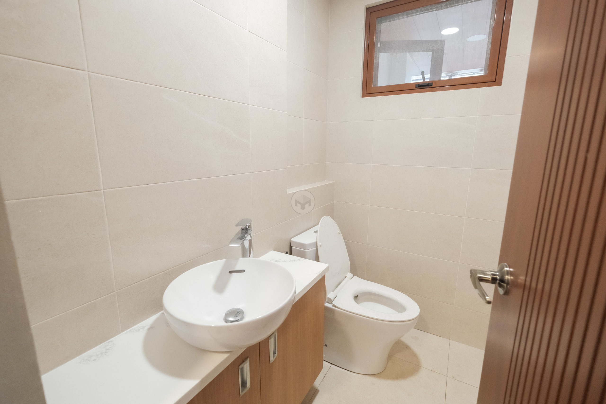Majestic3-BedroomTownhouseforSaleinScoutArea,QuezonCity-10.jpg