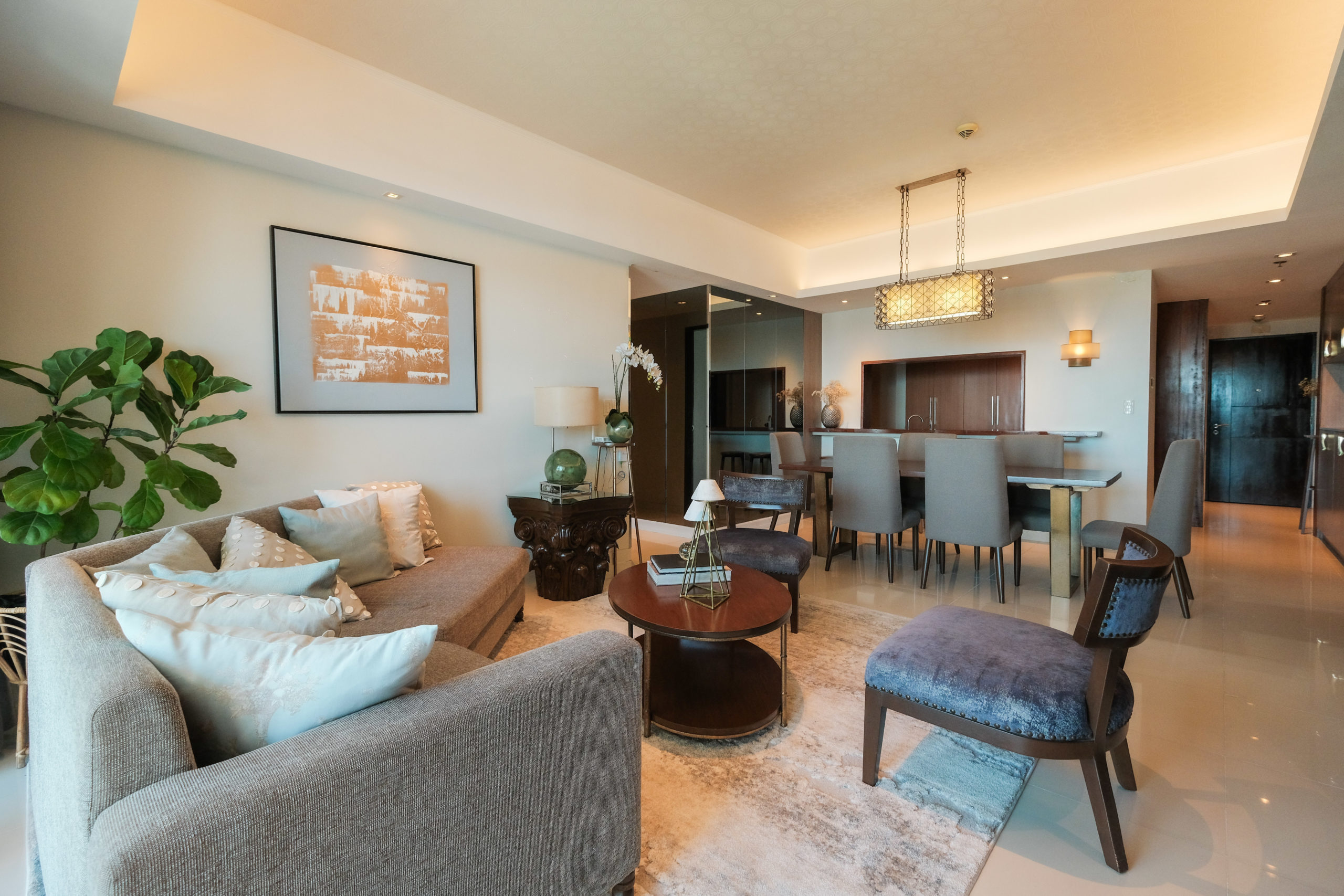Posh3-BedroomCondoUnitforSaleatTheVeniceLuxuryResidencesMckinleyHill,BGC,Taguig-2.jpg