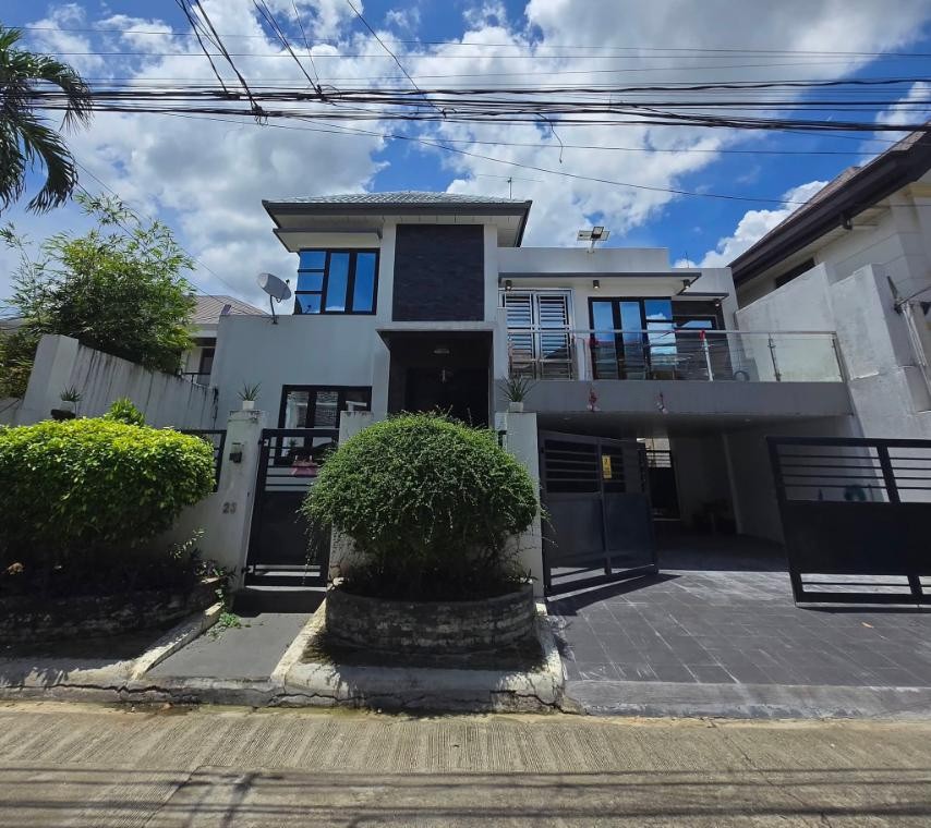 Radiant5-BedroomHouseandLotforSaleinFilinvestEast,Cainta,Rizal-1.jpg