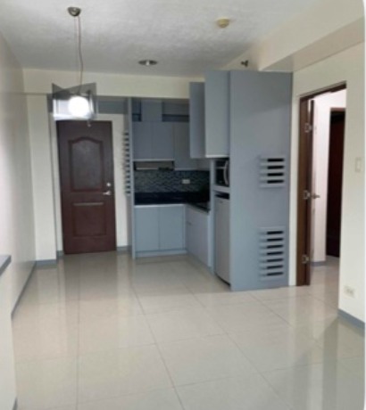 Posh1-BedroomCondoUnitforSaleinArnaizTower,MakatiCity-1.jpg