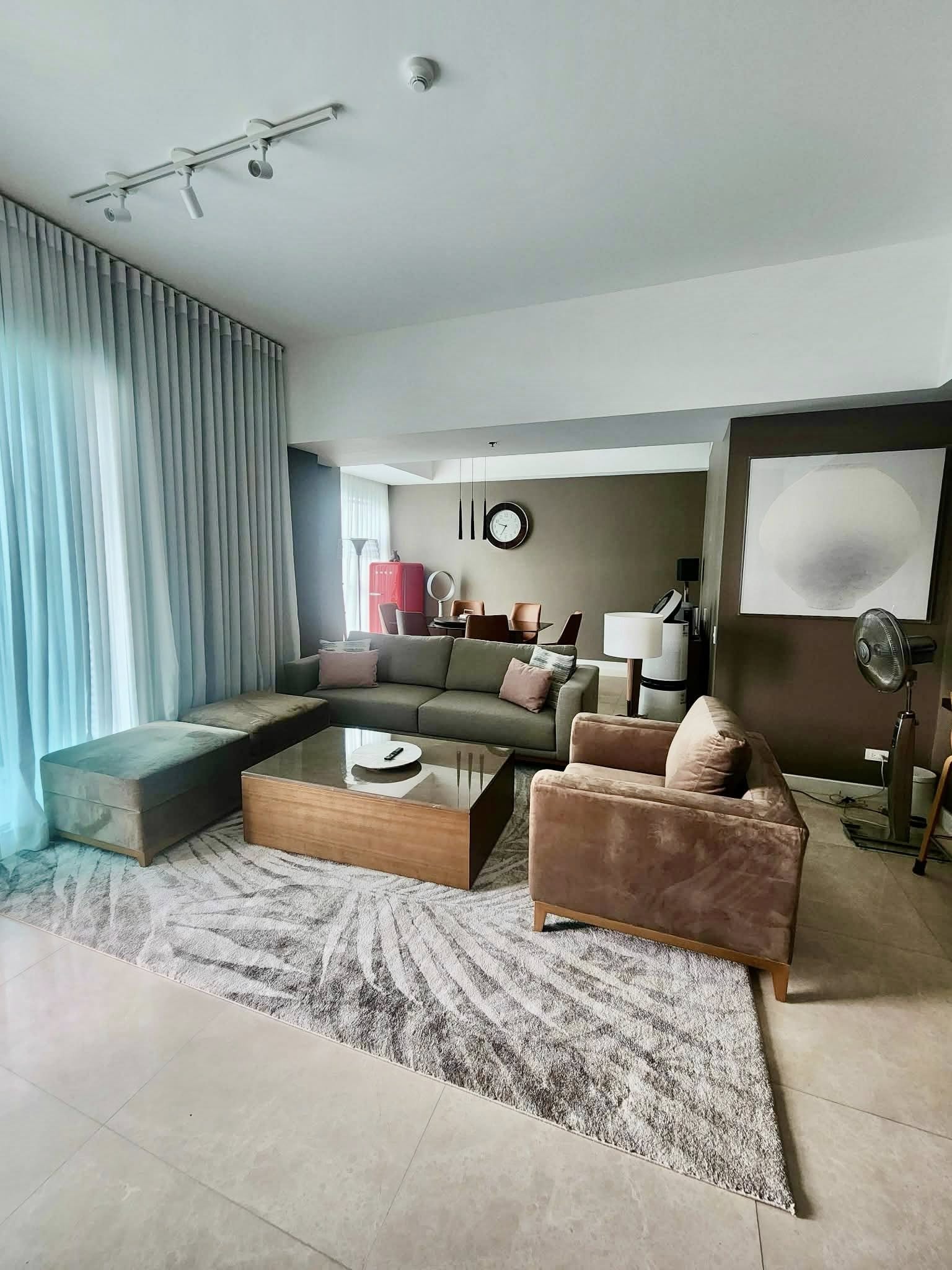 Decorative3-BedroomCondoUnitforSaleatTheGrandHyattResidences,BGC,Taguig-1.jpg