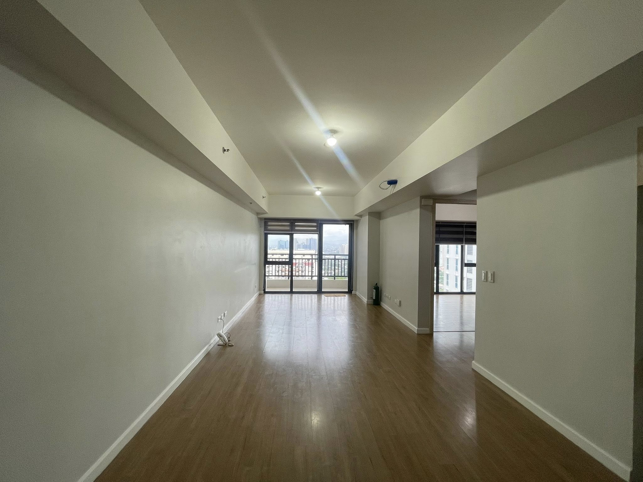 Spacious3-BedroomCondoUnitforSaleatTravertineTower,Portico,PasigCity-9.jpg