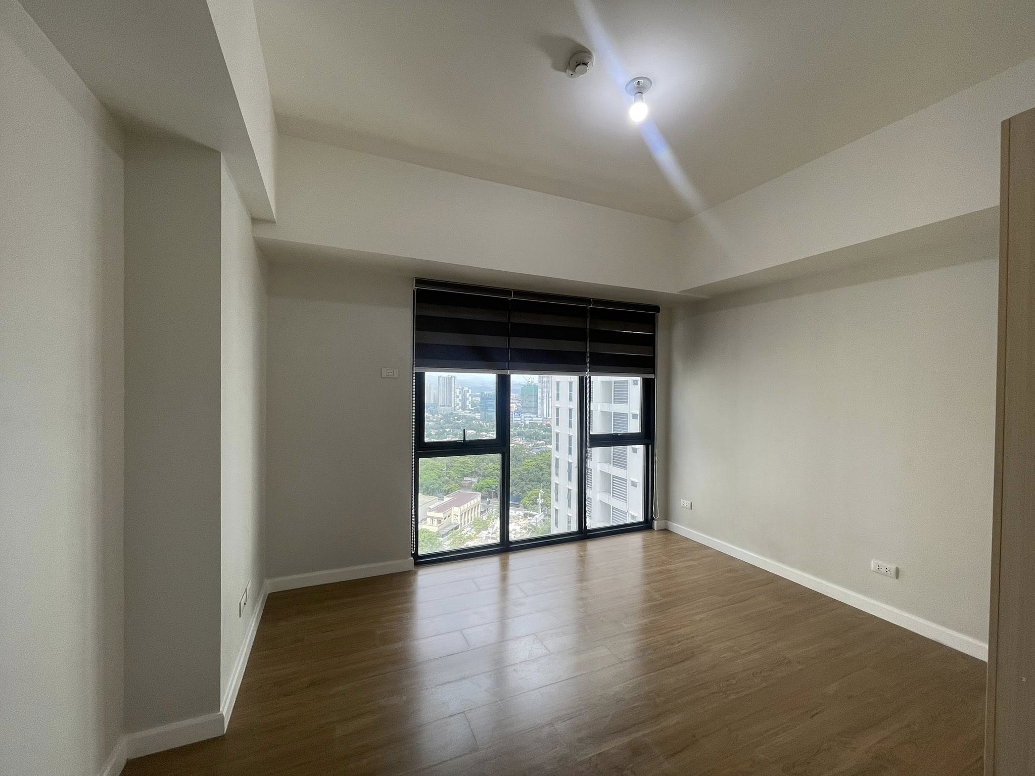 Spacious3-BedroomCondoUnitforSaleatTravertineTower,Portico,PasigCity-2.jpg