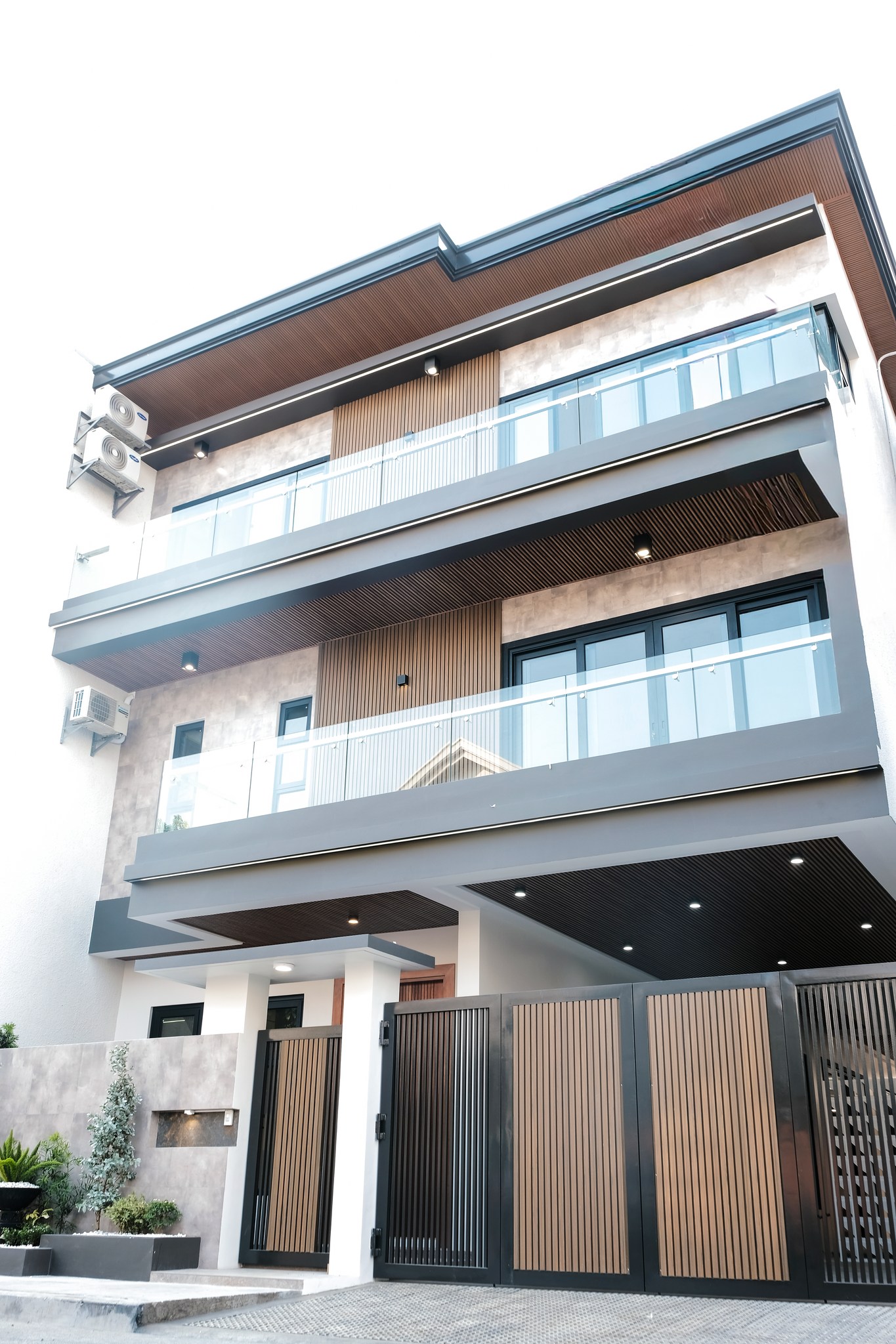 Majestic6-BedroomHouseandLotforSaleinGreenwoodsExecutiveVillage,Pasig City-1.jpg