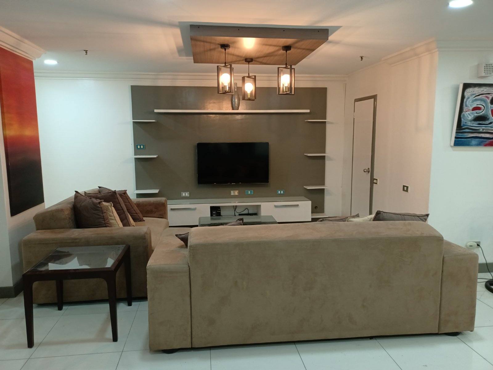 Posh3-BedroomCondoUnitforSaleatRenaissance1000,PasigCity-1.jpg