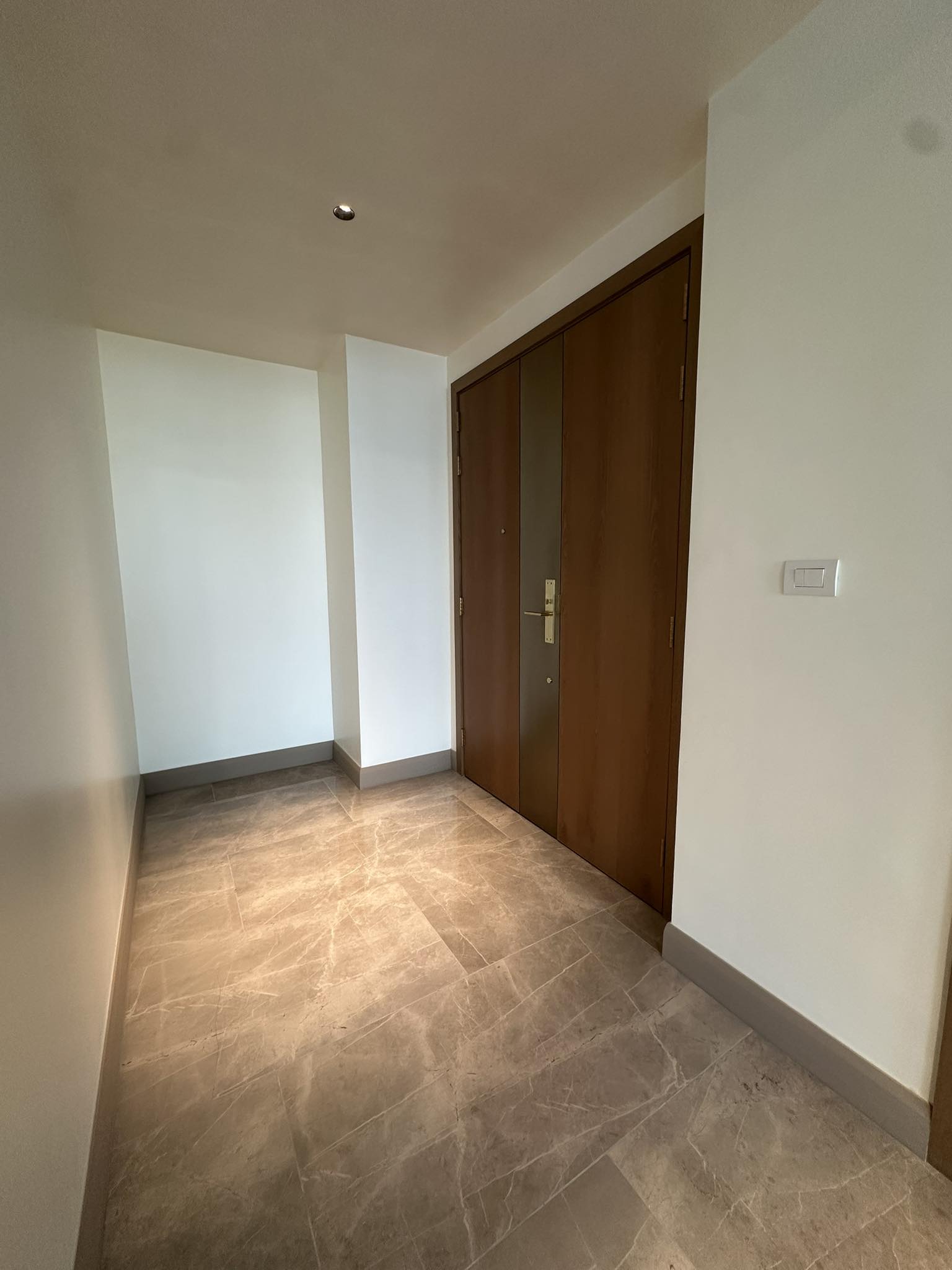 Upscale3-BedroomCondoUnitforSaleinAureliaResidences,BGC,TaguigCity-7.jpg