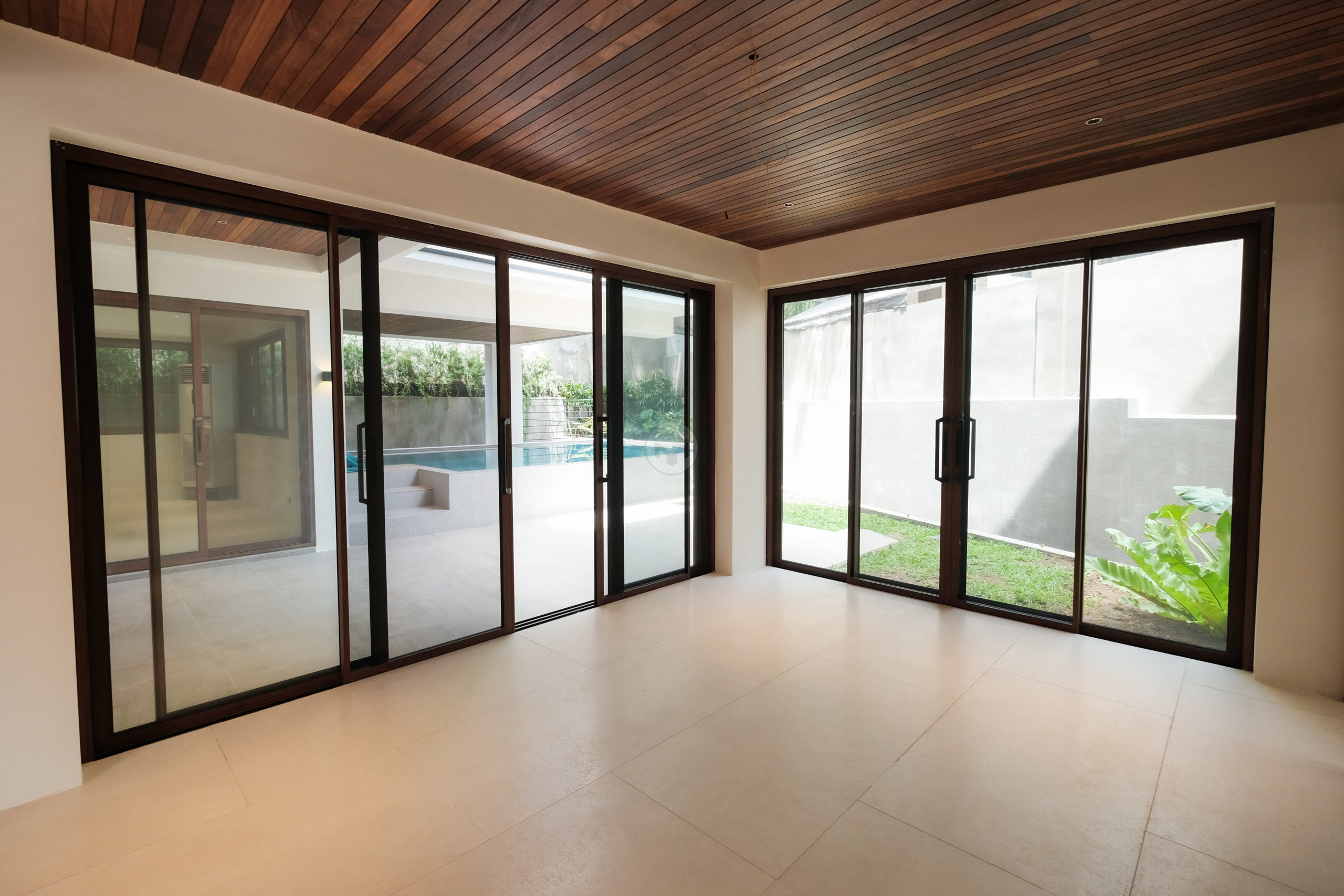 Enchanting5-BedroomHouseandLotforSaleinAyalaAlabangVillage,Muntinlupa-9.jpg