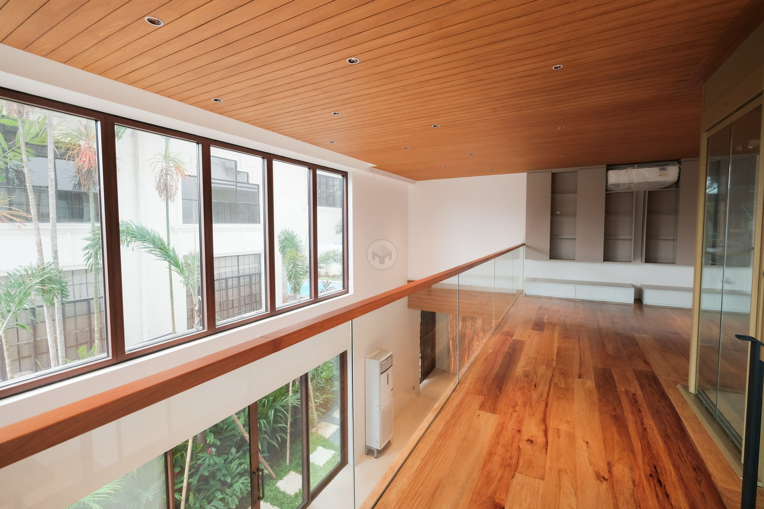 Enchanting5-BedroomHouseandLotforSaleinAyalaAlabangVillage,Muntinlupa-19.jpg