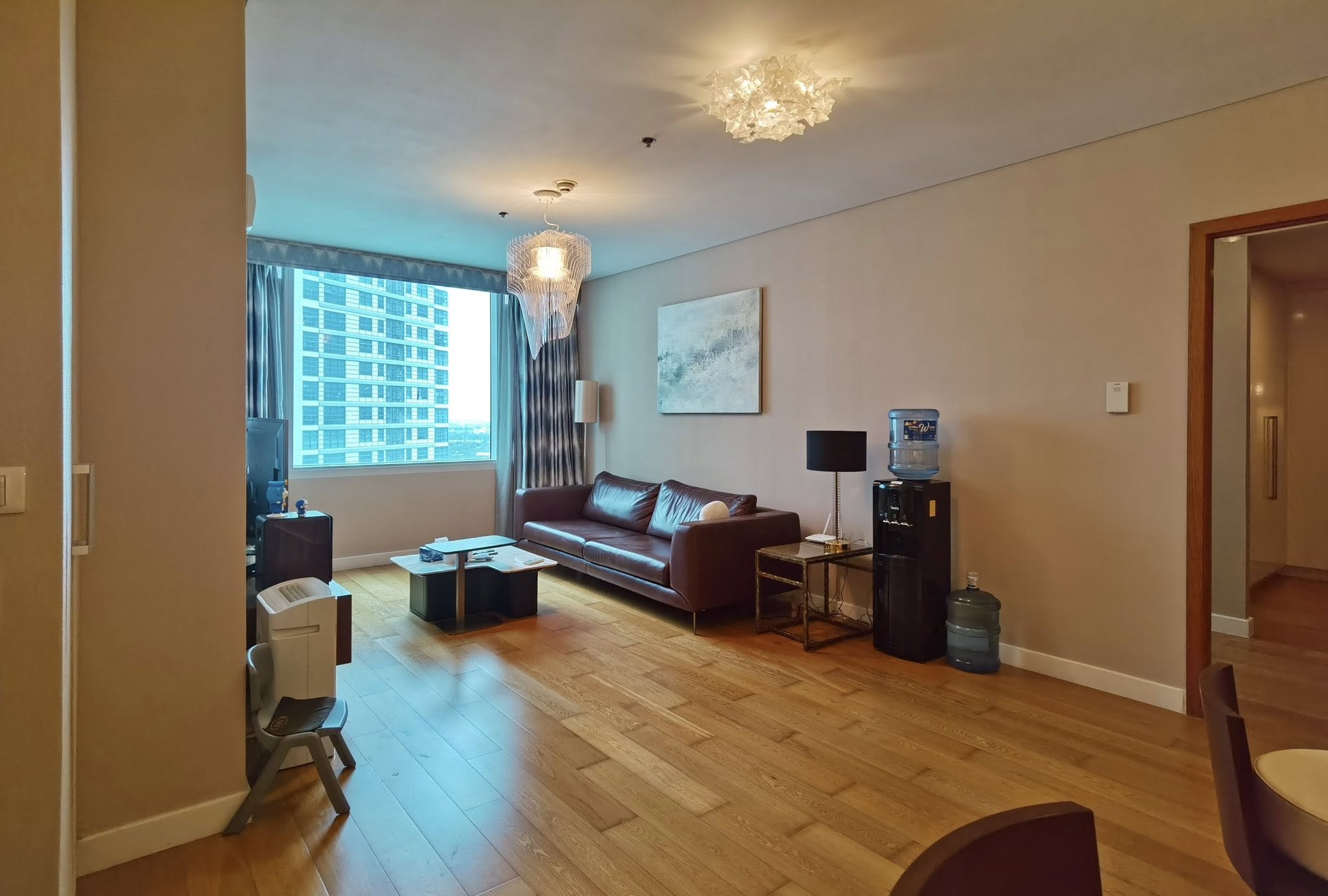 Sleek1-BedroomCondoUnitforSaleinParkTerracesTower2,Makati-1.jpg