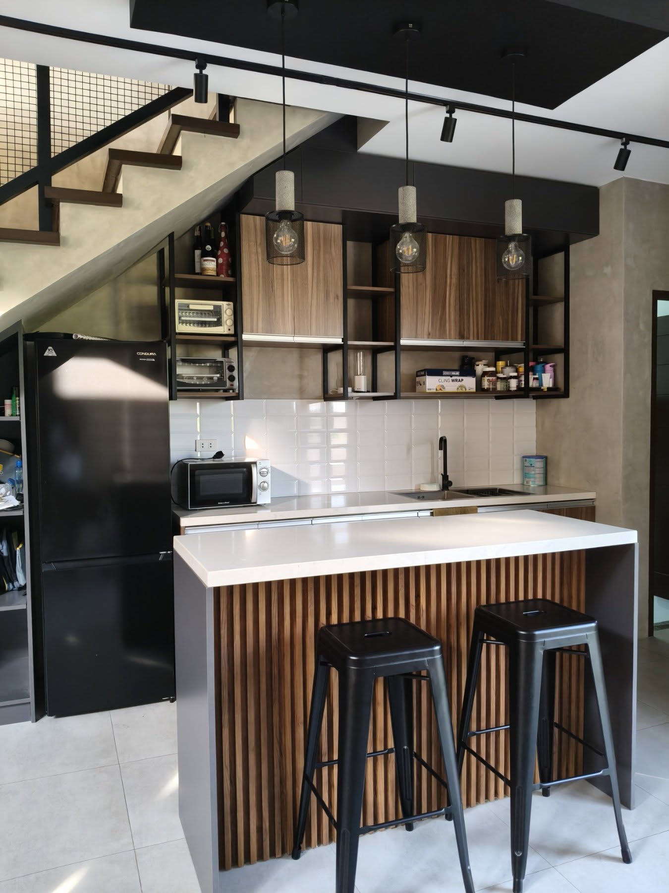 Charming2-BedroomHouseandLotforSaleinBeverlyPlace,Mexico,Pampanga-6.jpg