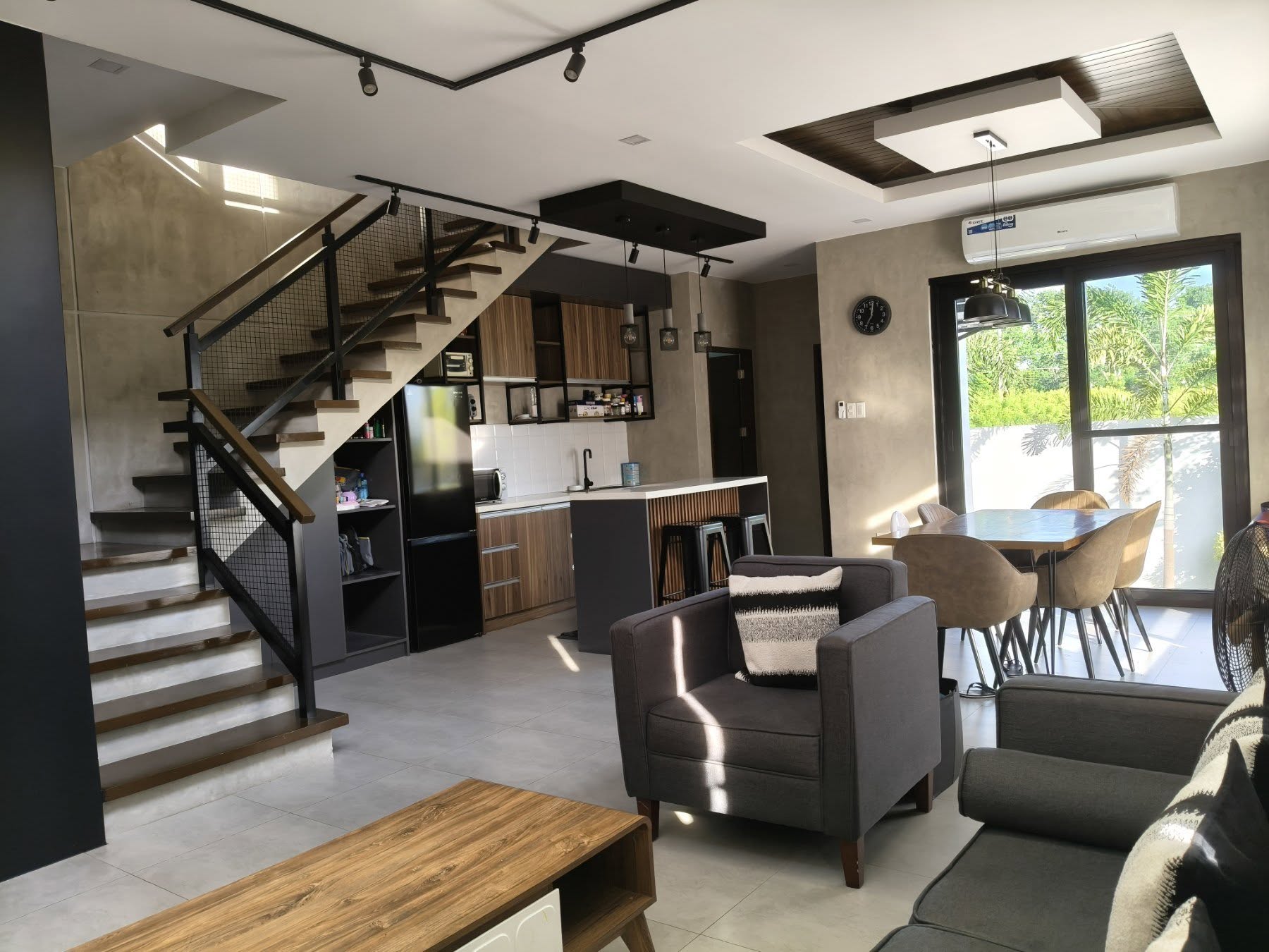 Charming2-BedroomHouseandLotforSaleinBeverlyPlace,Mexico,Pampanga-7.jpg