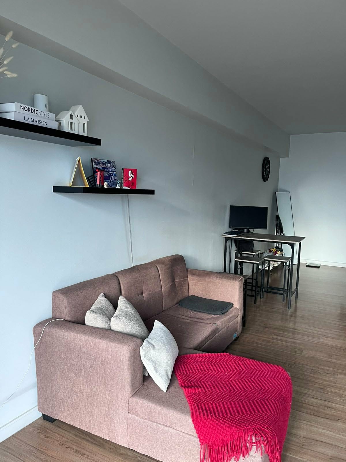 Lavish1-BedroomCondoUnitforSaleatSolstice,Circuit,Makati-1.jpg