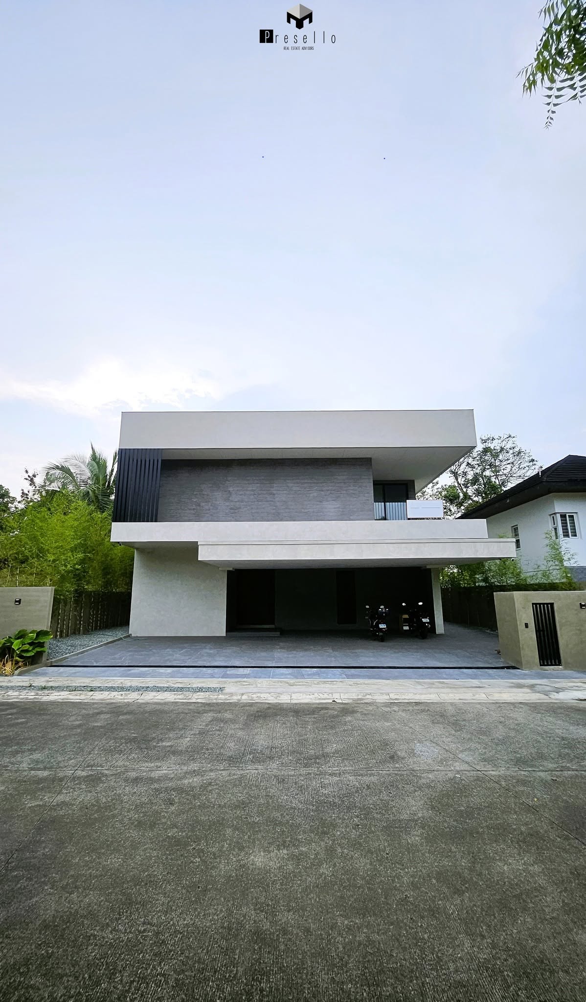 Astonishing5-BedroomHouseandLotforSaleinWestgroveHeights,Silang,Cavite-1.jpg