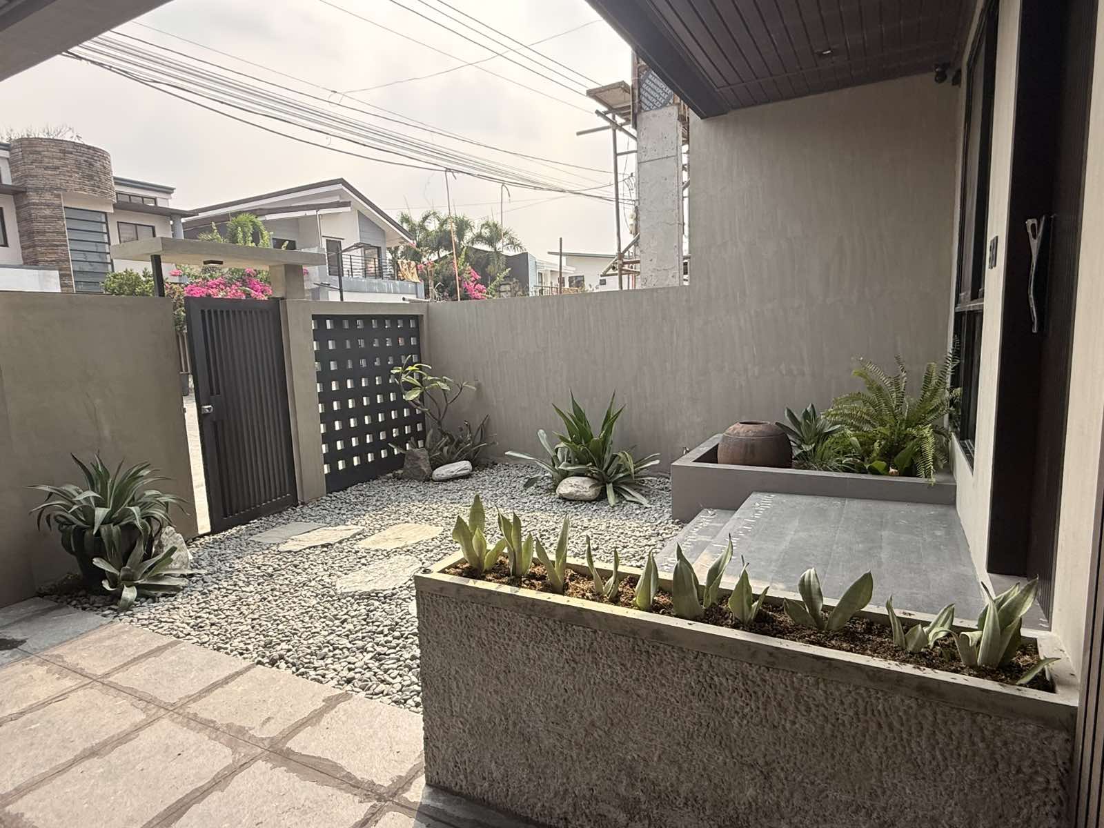 Sensational4-BedroomHouseandLotforSaleinEnclaveSubdivision,Angeles,Pampanga-3.jpg