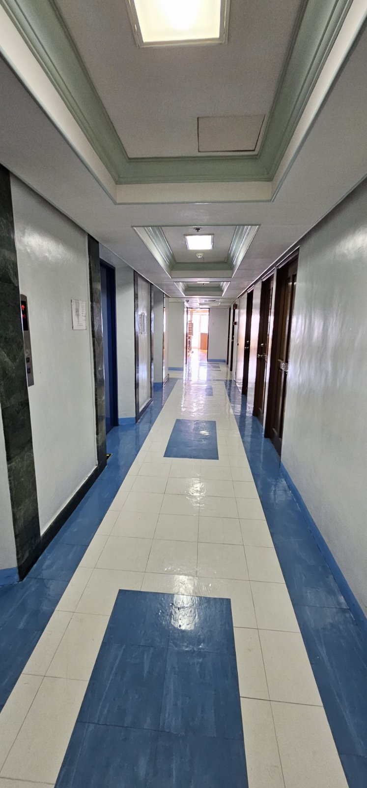 Contemporary3-BedroomCondoUnitforLeaseinVitoCruzTowers,Malate,Manila-1.jpg