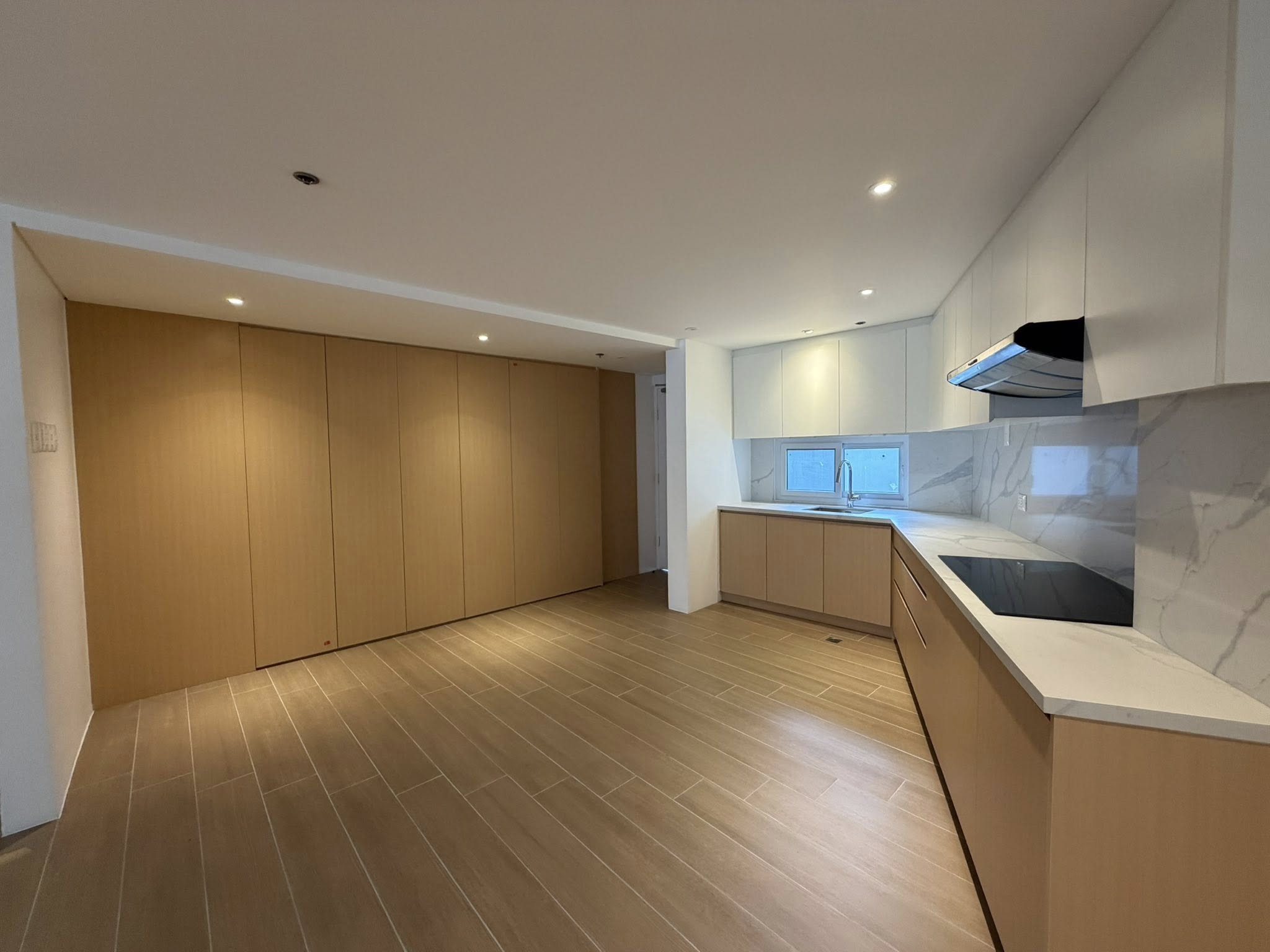 Sensational4-BedroomTownhouseforSaleinBreeceBreeceResidences,SanJuan-4.jpg