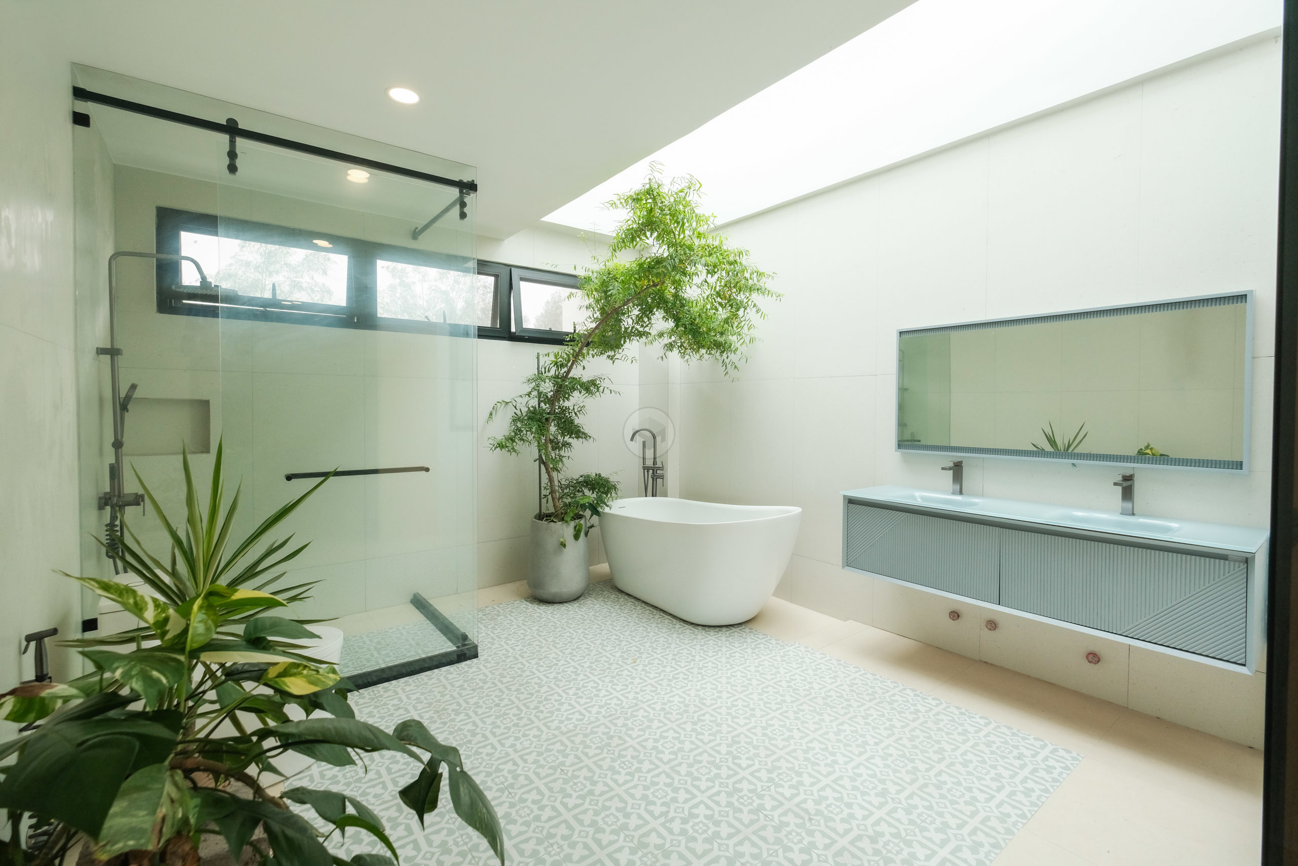Enchanting6-BedroomHouseandLotforSaleinGreenwoodsExecutiveVillage,Taytay,Rizal-15.jpg