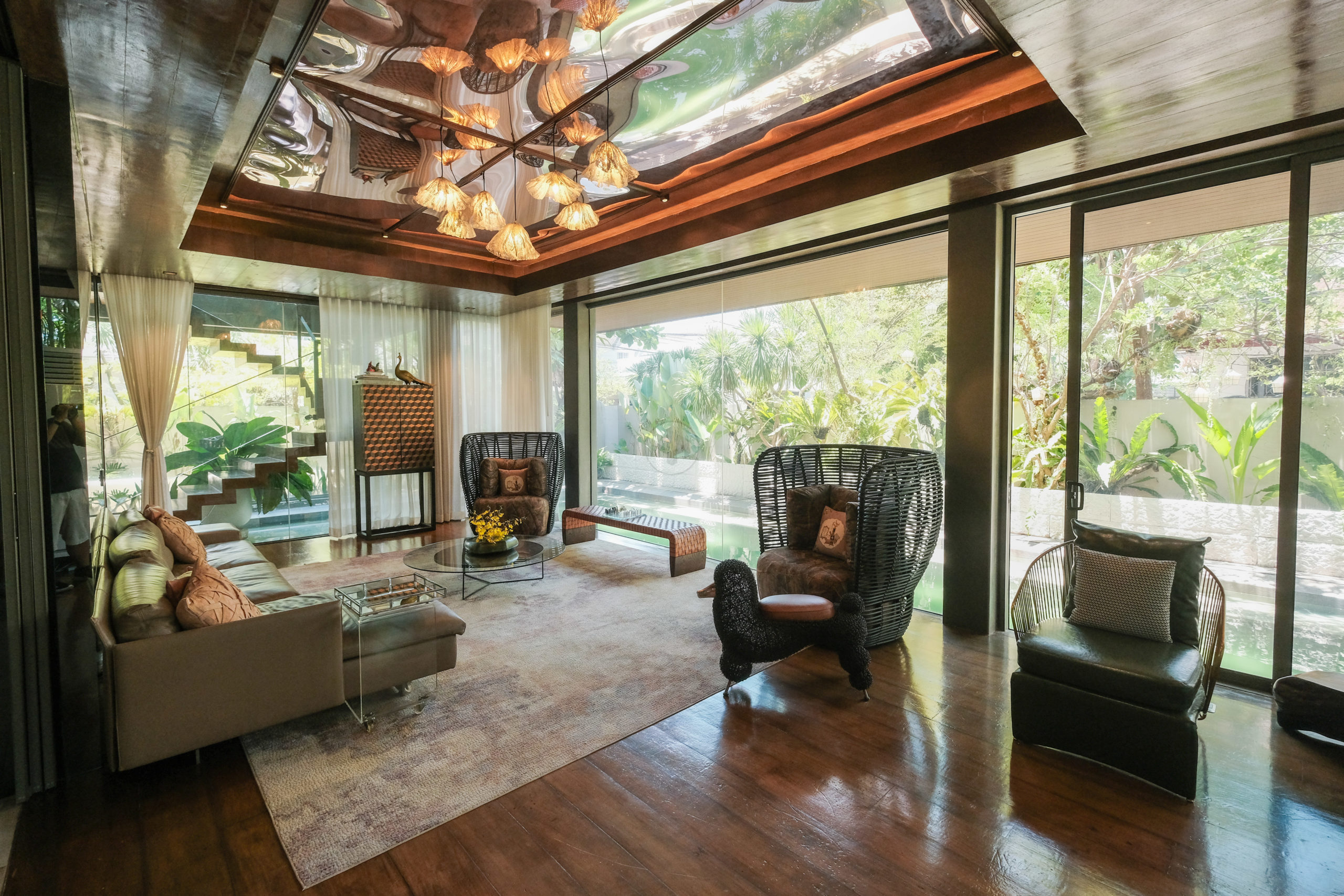 ModernTropical4-BedroomHouseandLotforSaleinValleVerde,Pasig-9.jpg