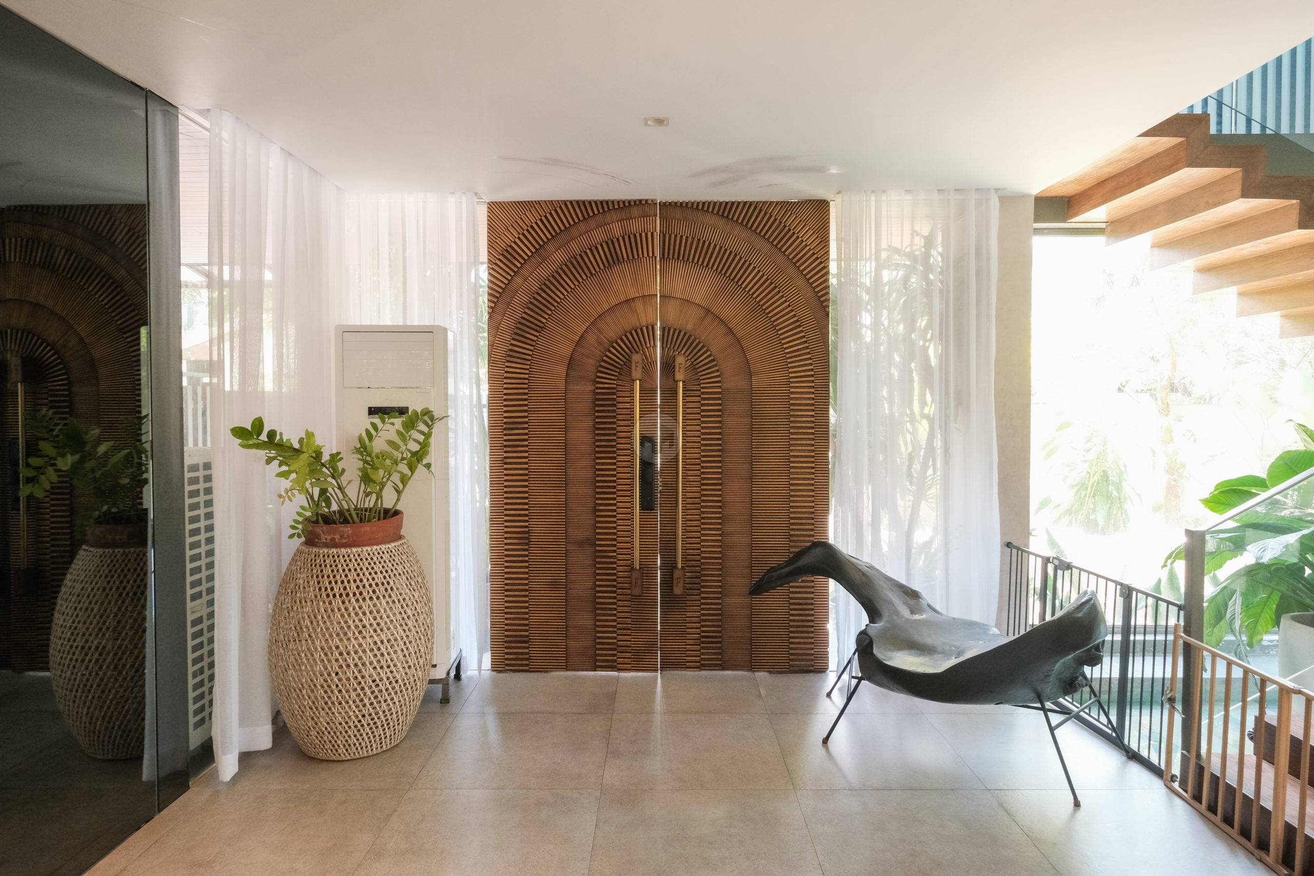 ModernTropical4-BedroomHouseandLotforSaleinValleVerde,Pasig-4.jpg
