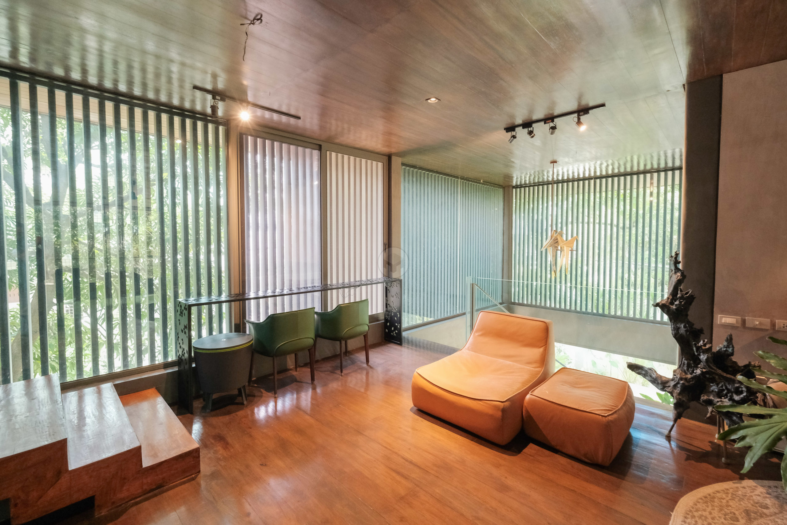 ModernTropical4-BedroomHouseandLotforSaleinValleVerde,Pasig-13.jpg