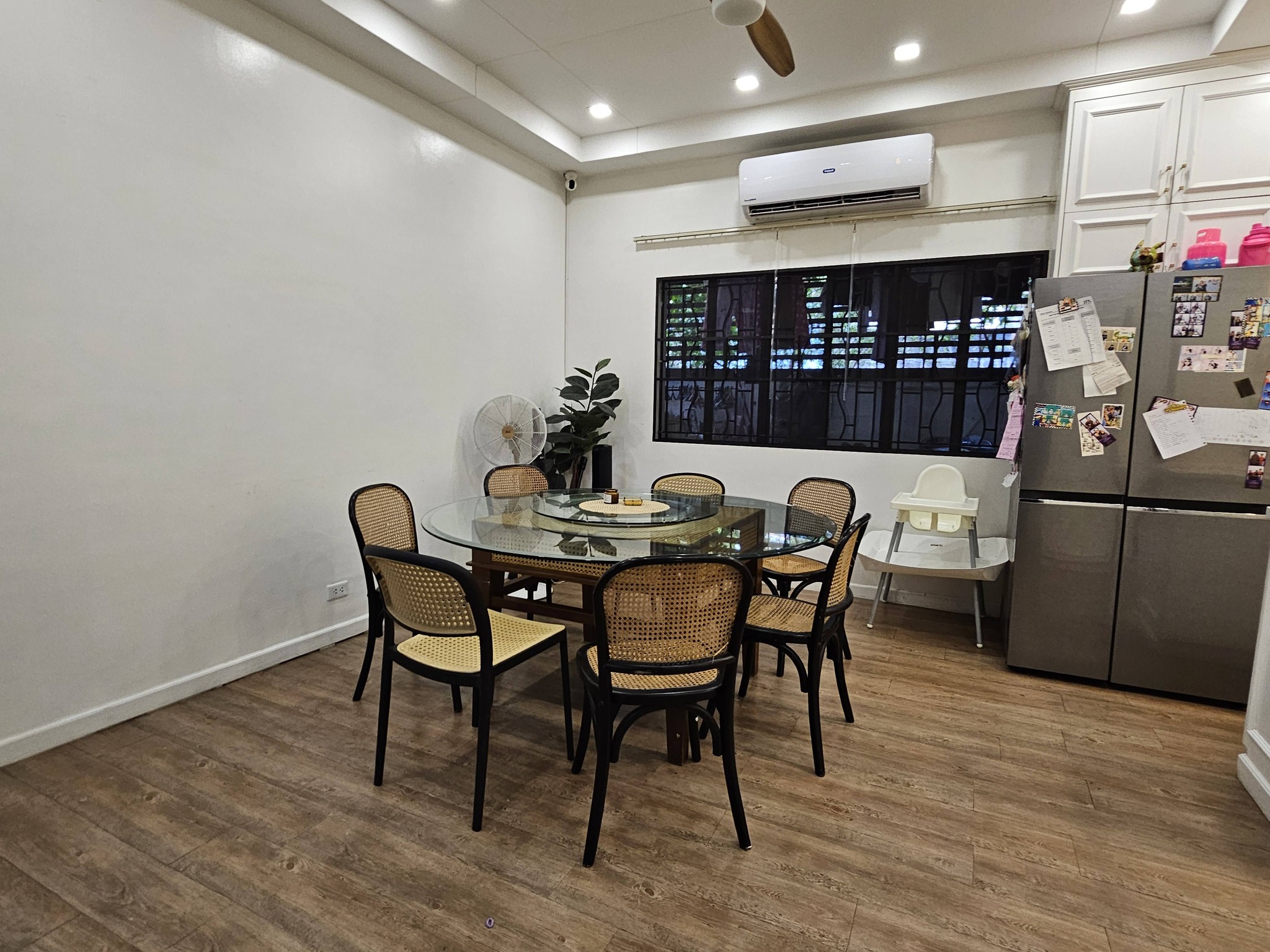 Sunlit3-BedroomrhouseandlotForSaleinNorthview2,BatasanHills,QuezonCity-7.jpg