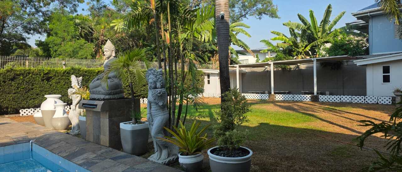 Welcoming4-BedroomHouseandLotinBatasanHills,QuezonCity-1.jpg