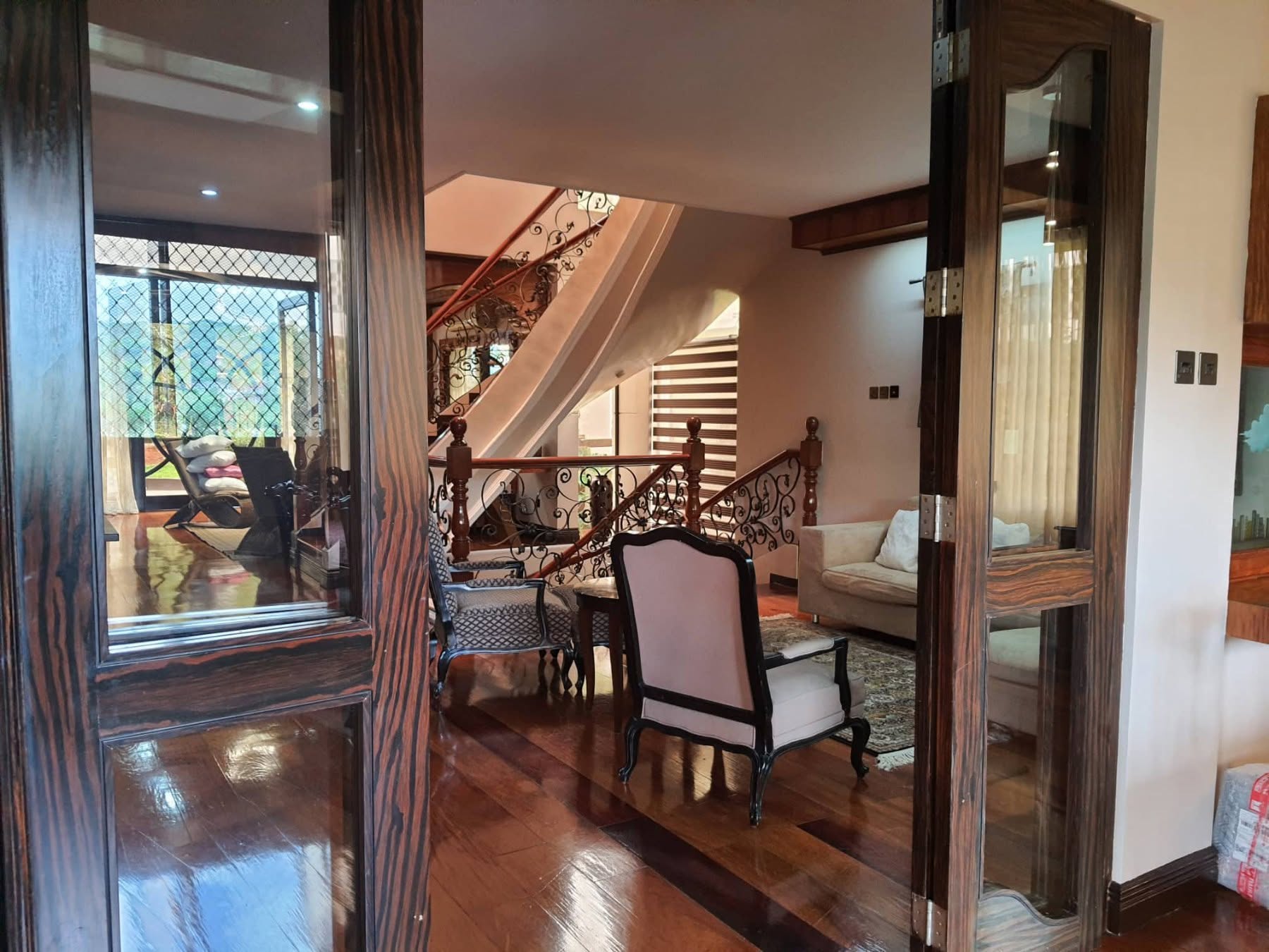 Masterpiece5-BedroomHouseandLotforSaleinSunValleyResidenceEstate,SanJuan,Antipolo,Rizal-12.jpg