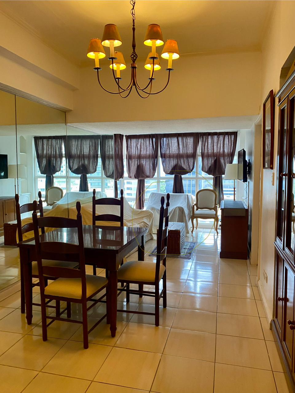 Spacious2-BedroomCondoUnitforSaleinOneLaFayette,MakatiCity-1.jpg