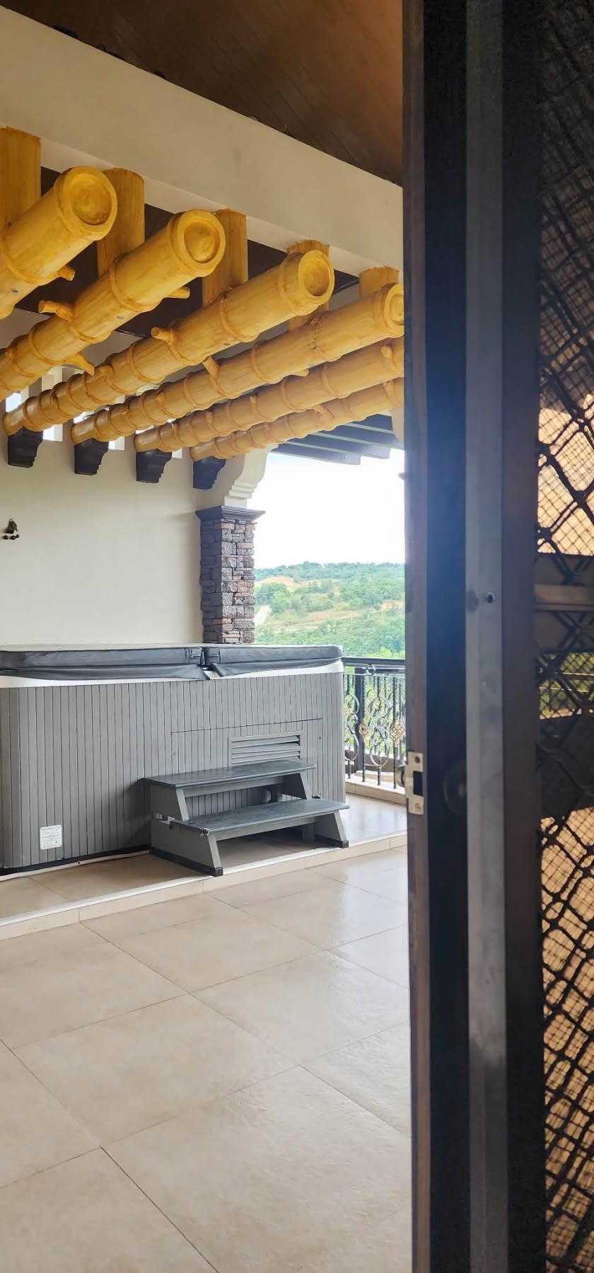 Masterpiece5-BedroomHouseandLotforSaleinSunValleyResidenceEstate,SanJuan,Antipolo,Rizal-15.jpg