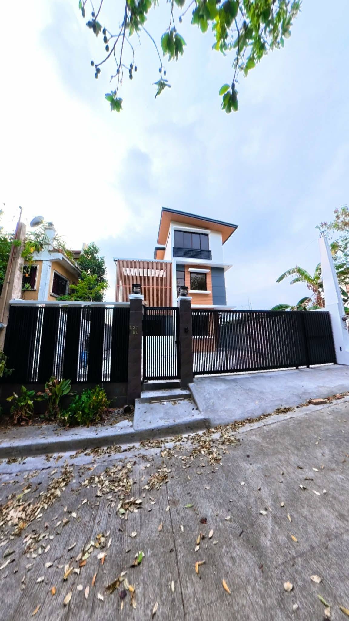 ModernIndustrial5-BedroomHouseandLotforSaleatMonteverdeRoyaleSubd.,Taytay,Rizal-1.jpg