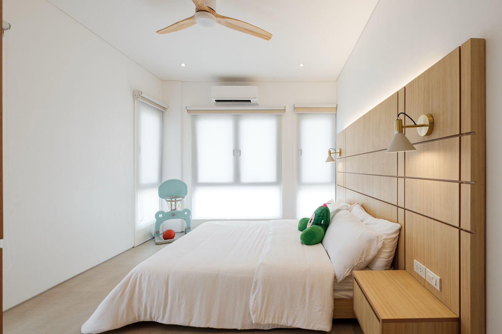 Modern5-BedroomCornerHouseandLotforSaleinVistaVerdeSubdivision,Bacoor,Cavite-16.jpg