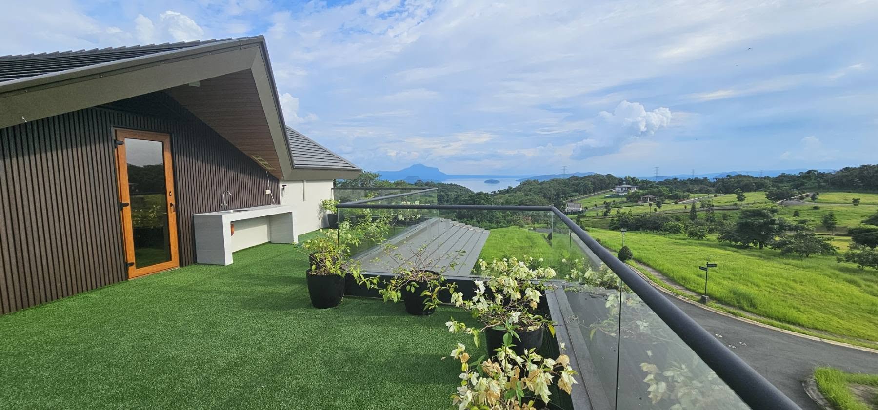 Majestic5-BedroomHouseandLotforSaleinTagaytayMidlands,Tagaytay-11.jpg