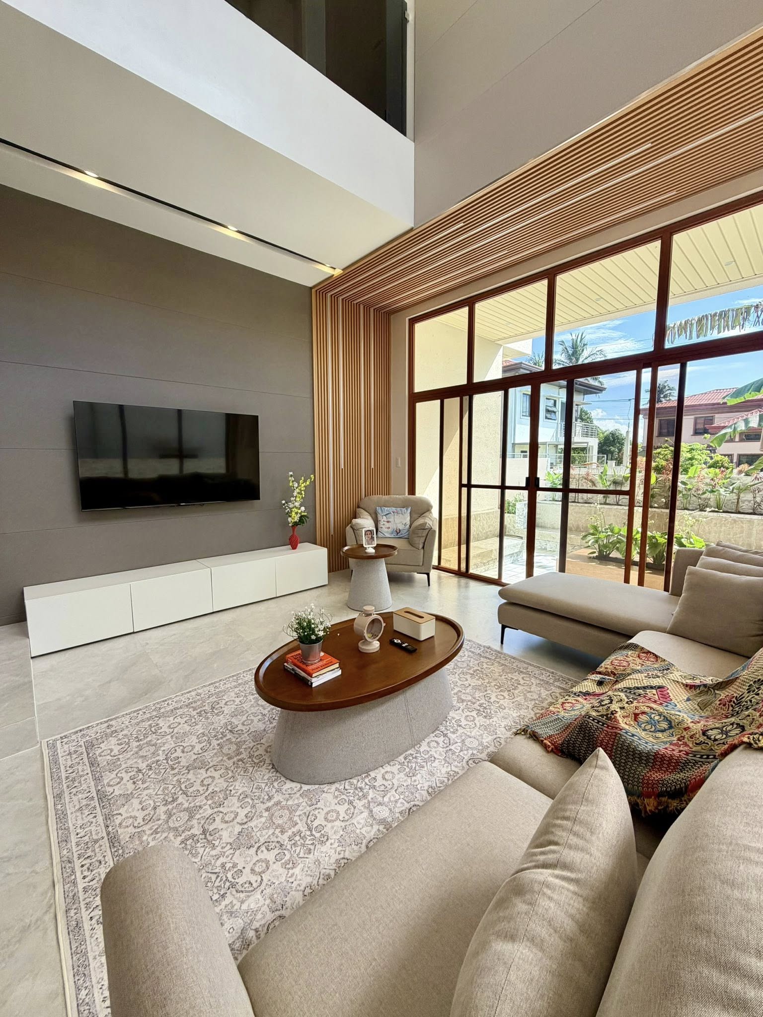 Serene4-BedroomHouseandLotforSaleinTagaytayTropicalGreens,Tagaytay-6.jpg
